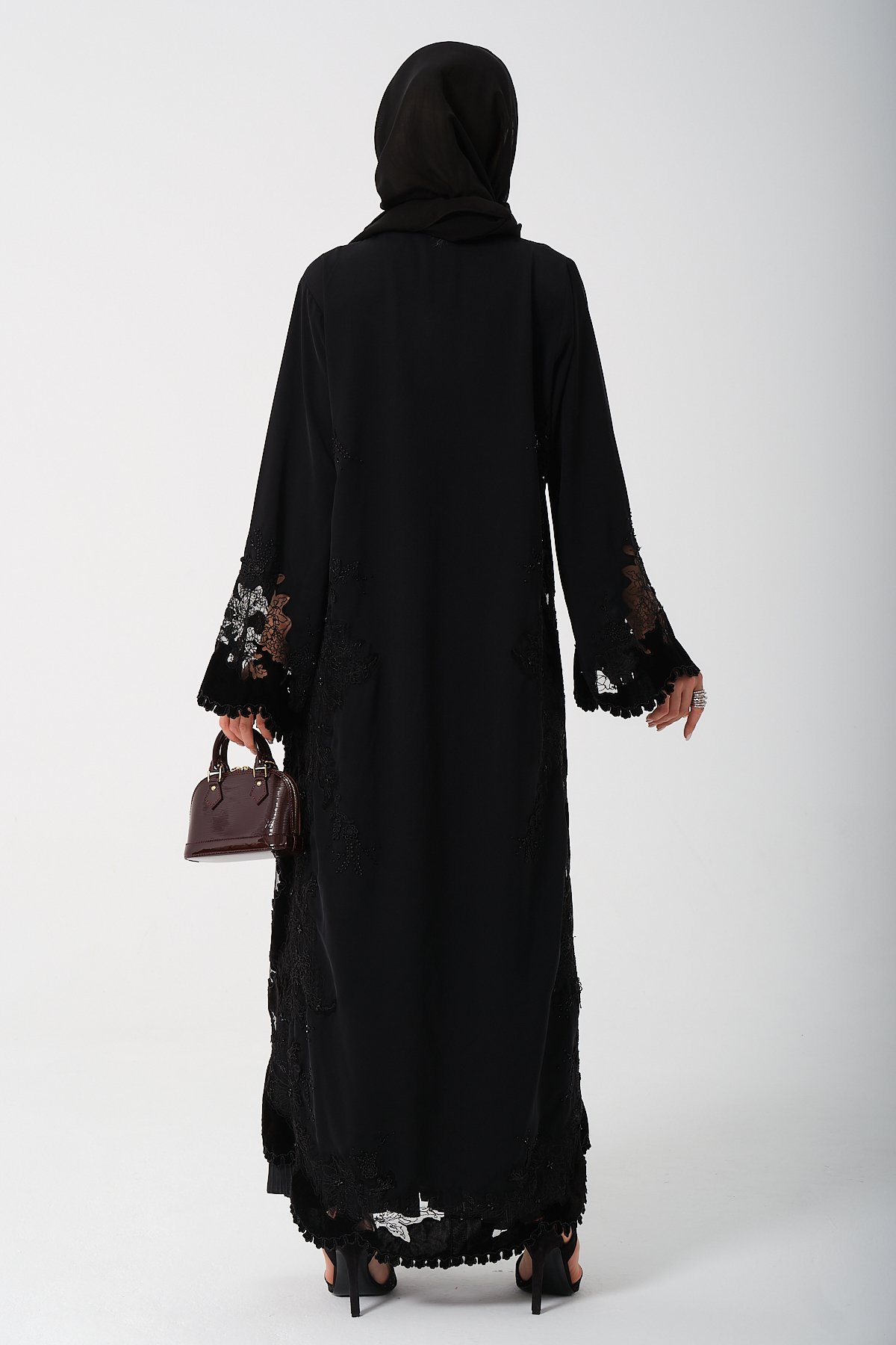 ÖZEL SERİ ABAYA