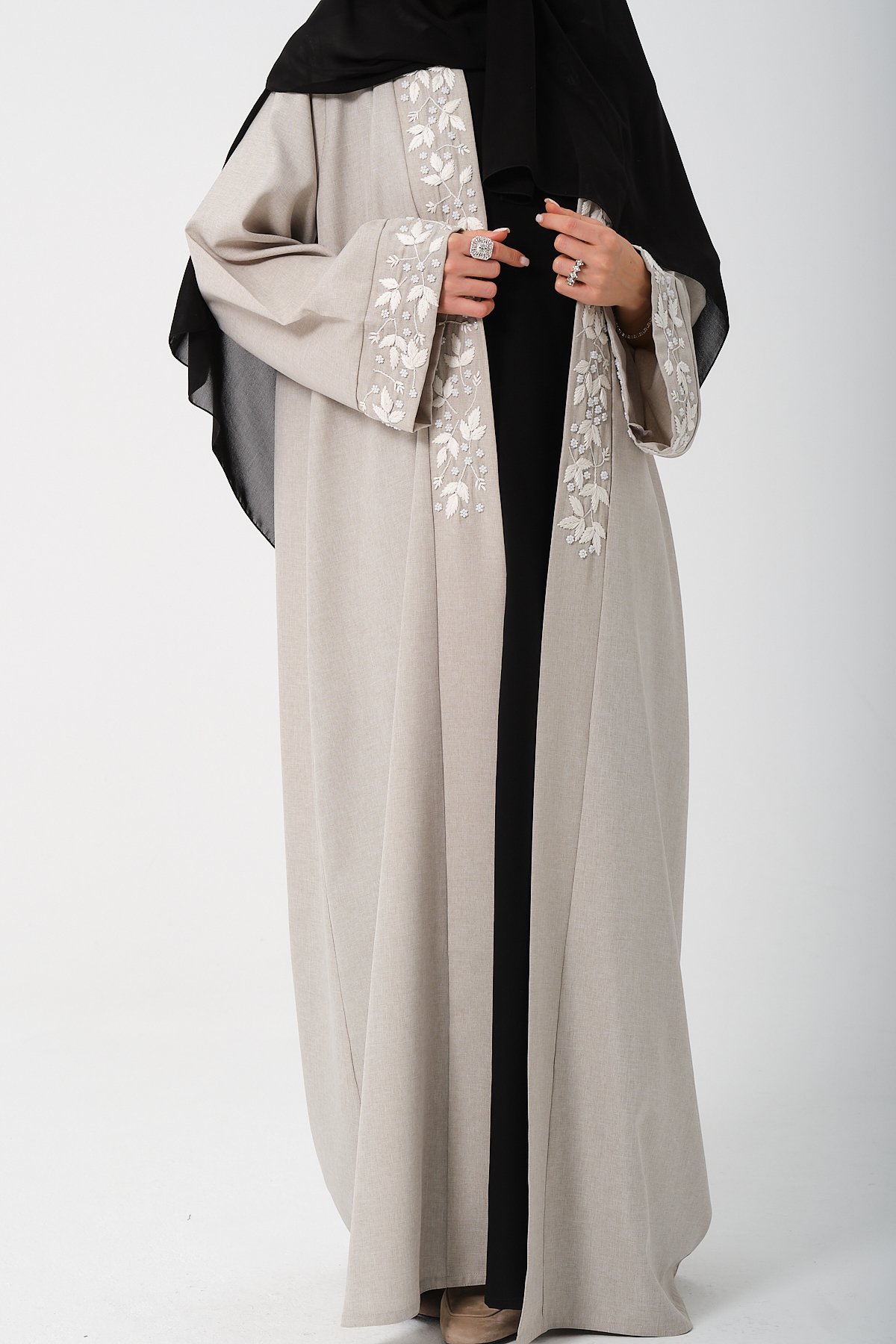 İşlemeli Keten Abaya main variant image