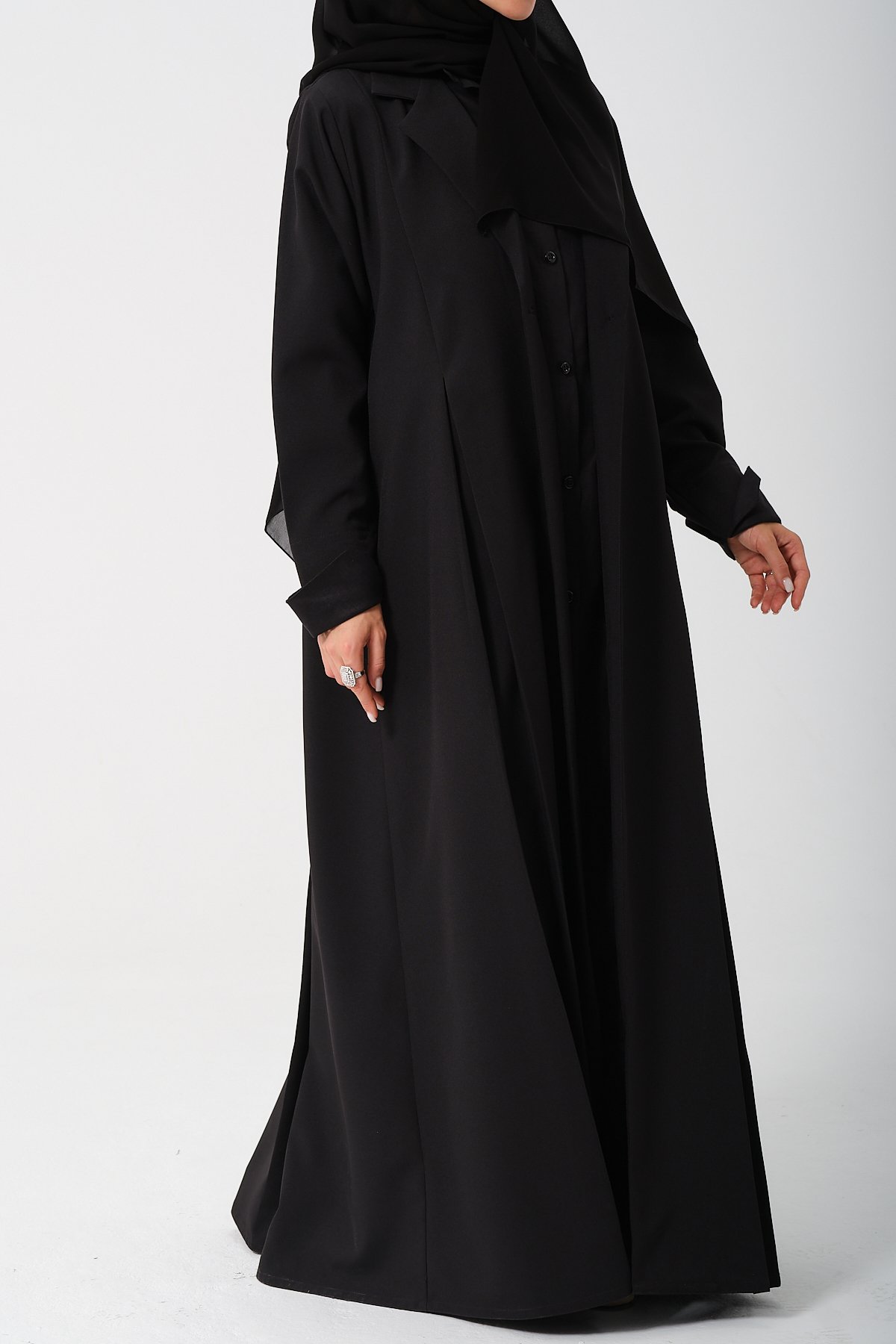 GÖMLEKLİ ABAYA