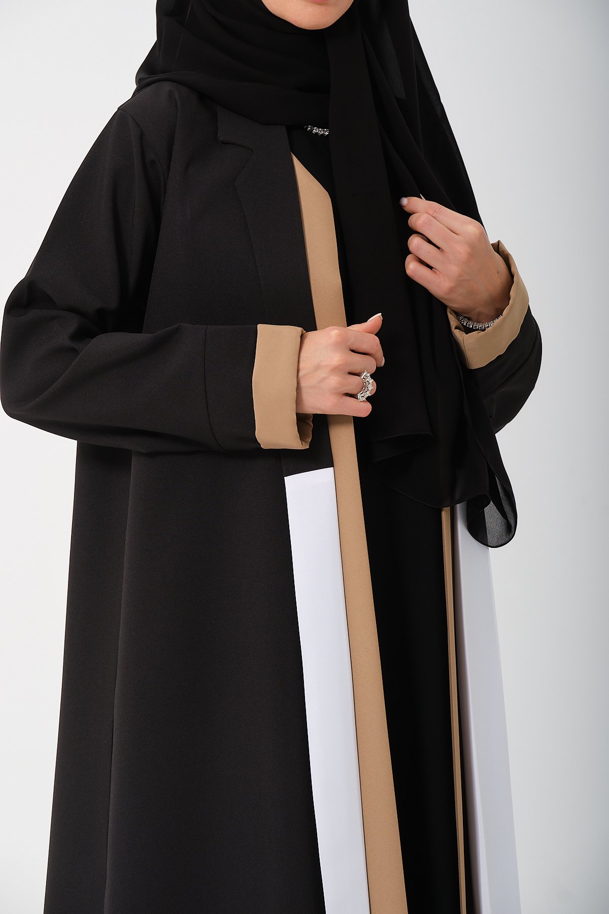 3 Renkli Abaya