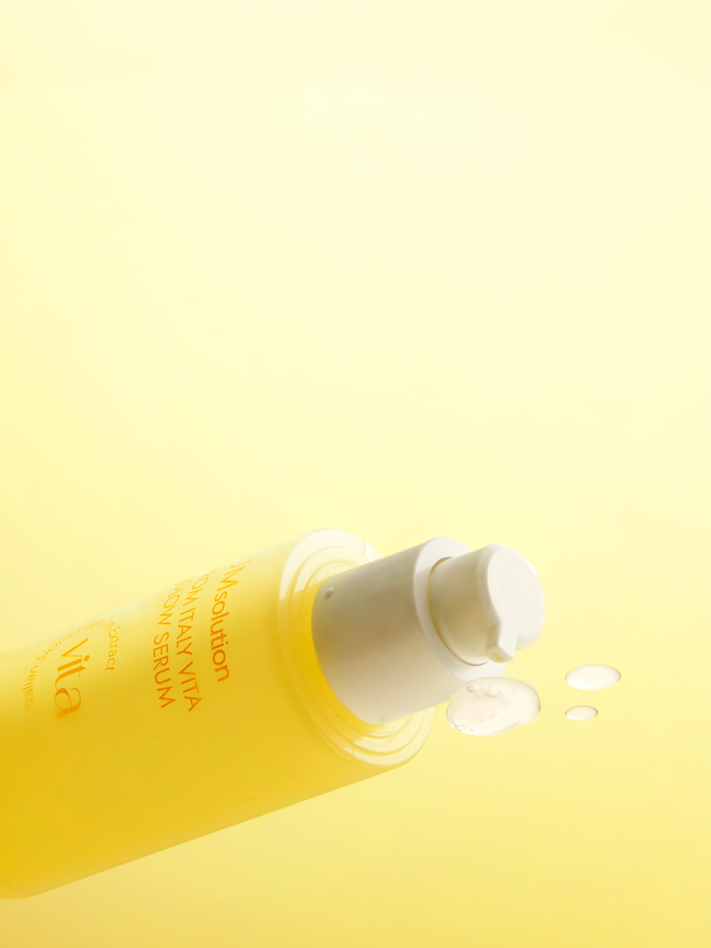 From Italy Vita Glow Serum ( İtalyan Limonu Özlü Aydınlatıcı C Vitamini Serumu )