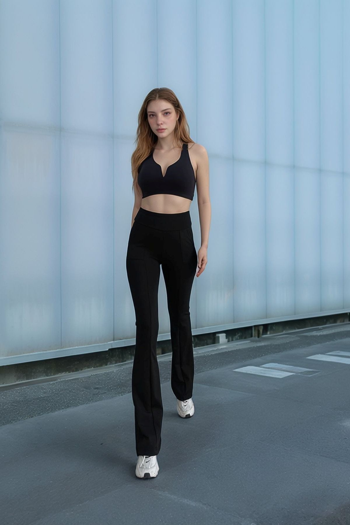 Kadın Siyah Yüksek Bel Toparlayıcı Çift Cepli İspanyol Paça Tayt Bootcut