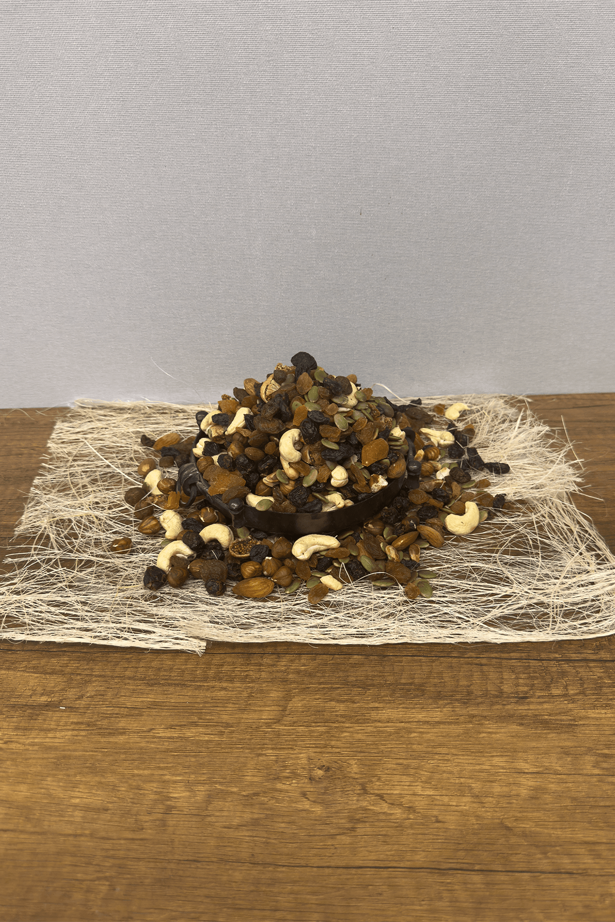 GELENEKSEL NATURAL KARIŞIK KURUYEMİŞ