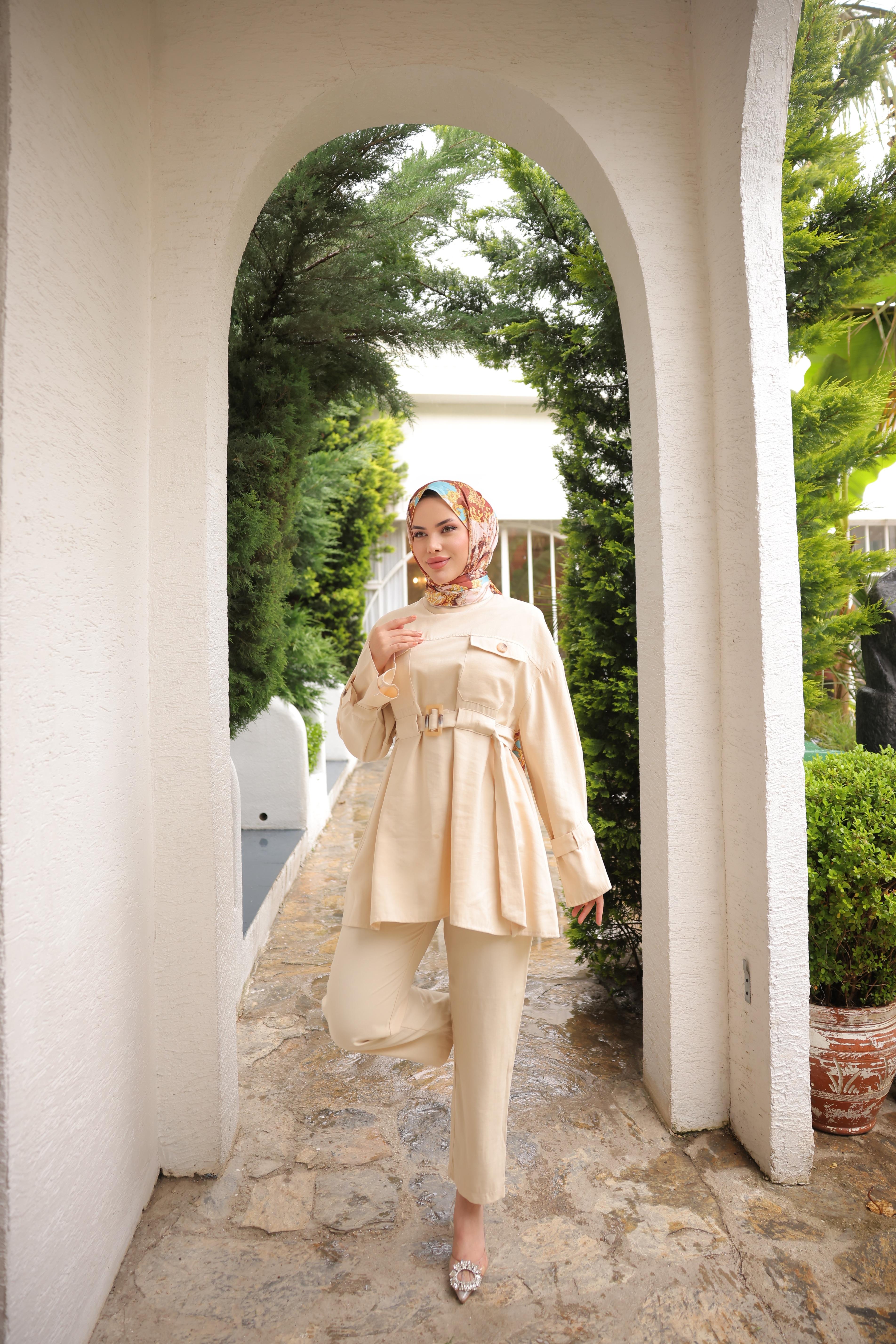 Tunik Pantolon Kemer Detaylı Takım