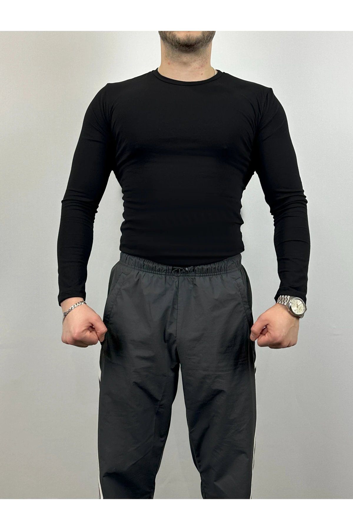 Düz Siyah Pamuklu Likralı Uzun Kollu Body (Badi)