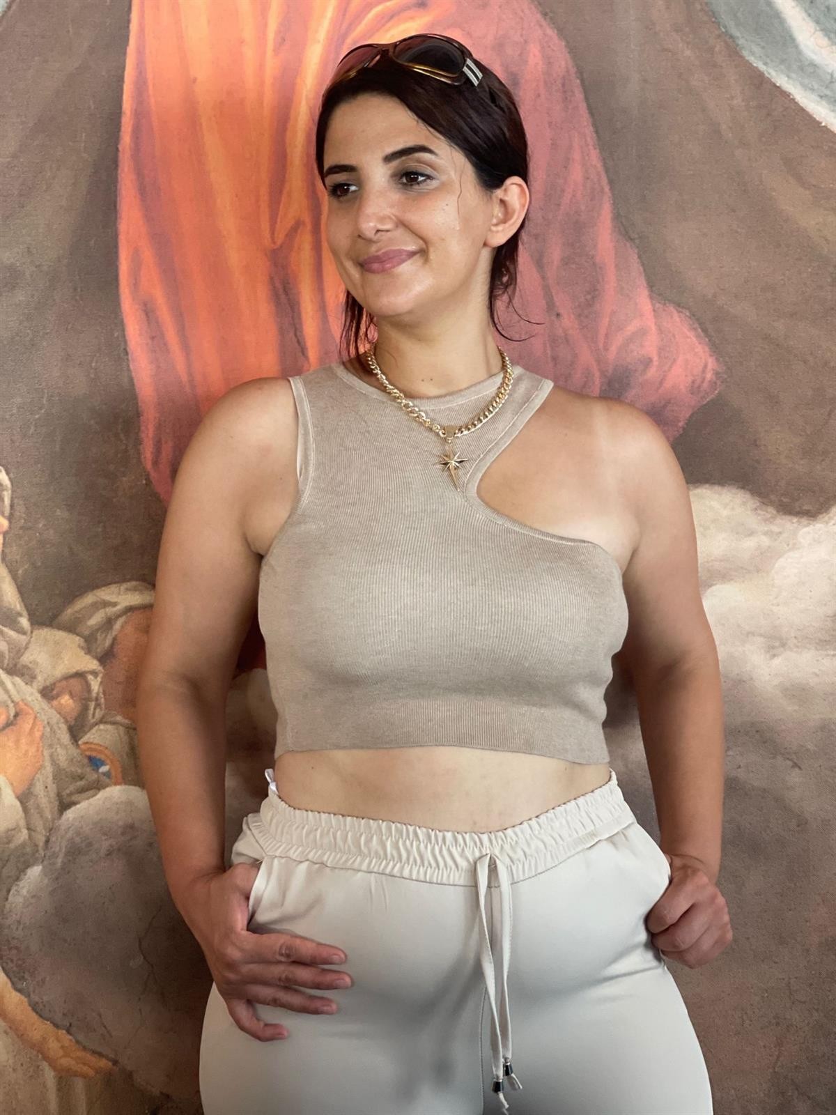 Dlvn Crop