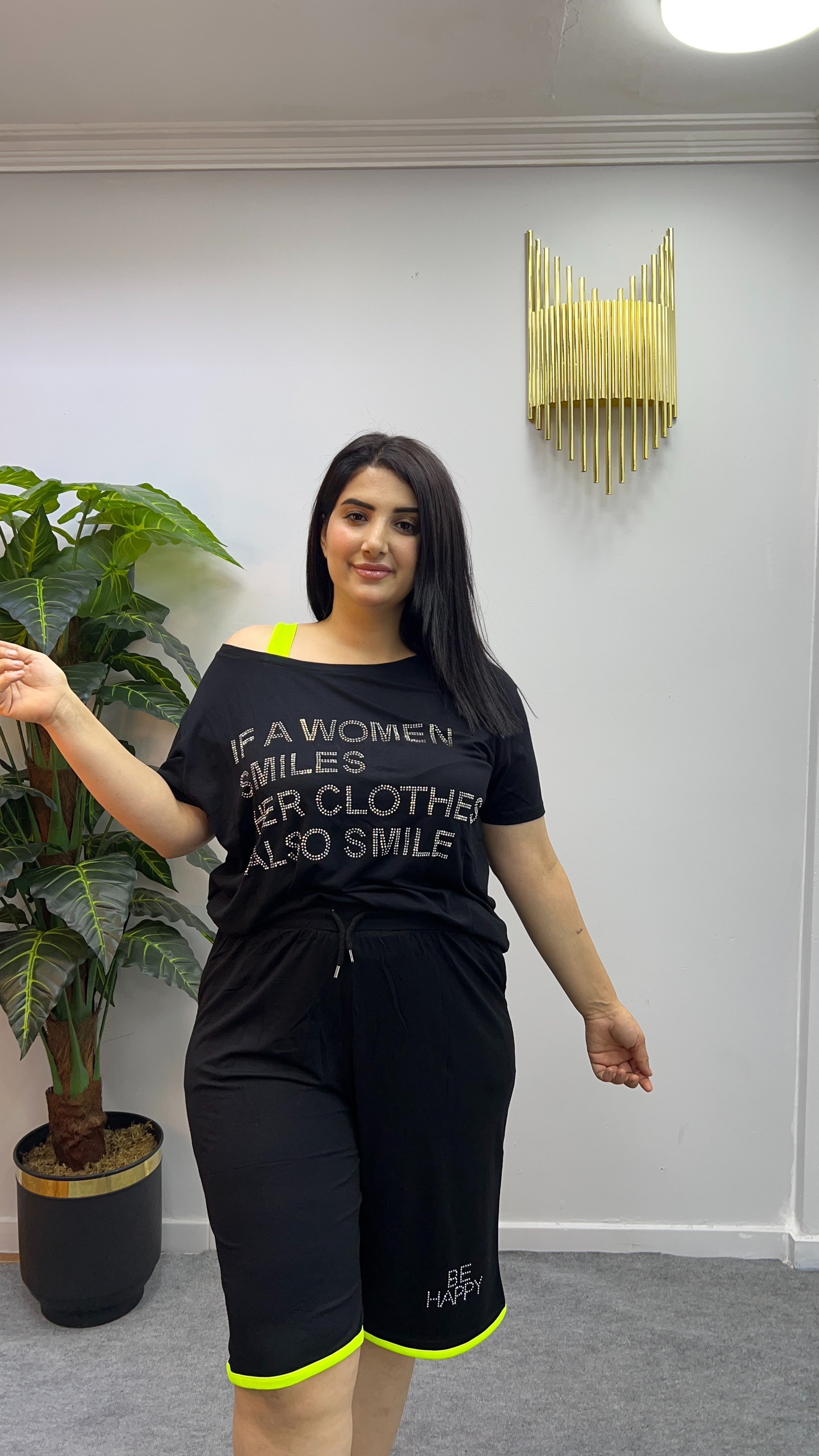 Taşlı Şort Takımı