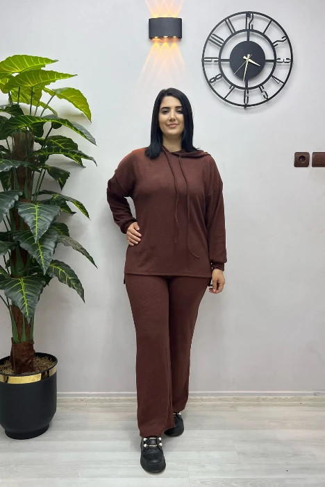 Büyük Beden Fitilli Takım - Mürdümlü Kahverengi