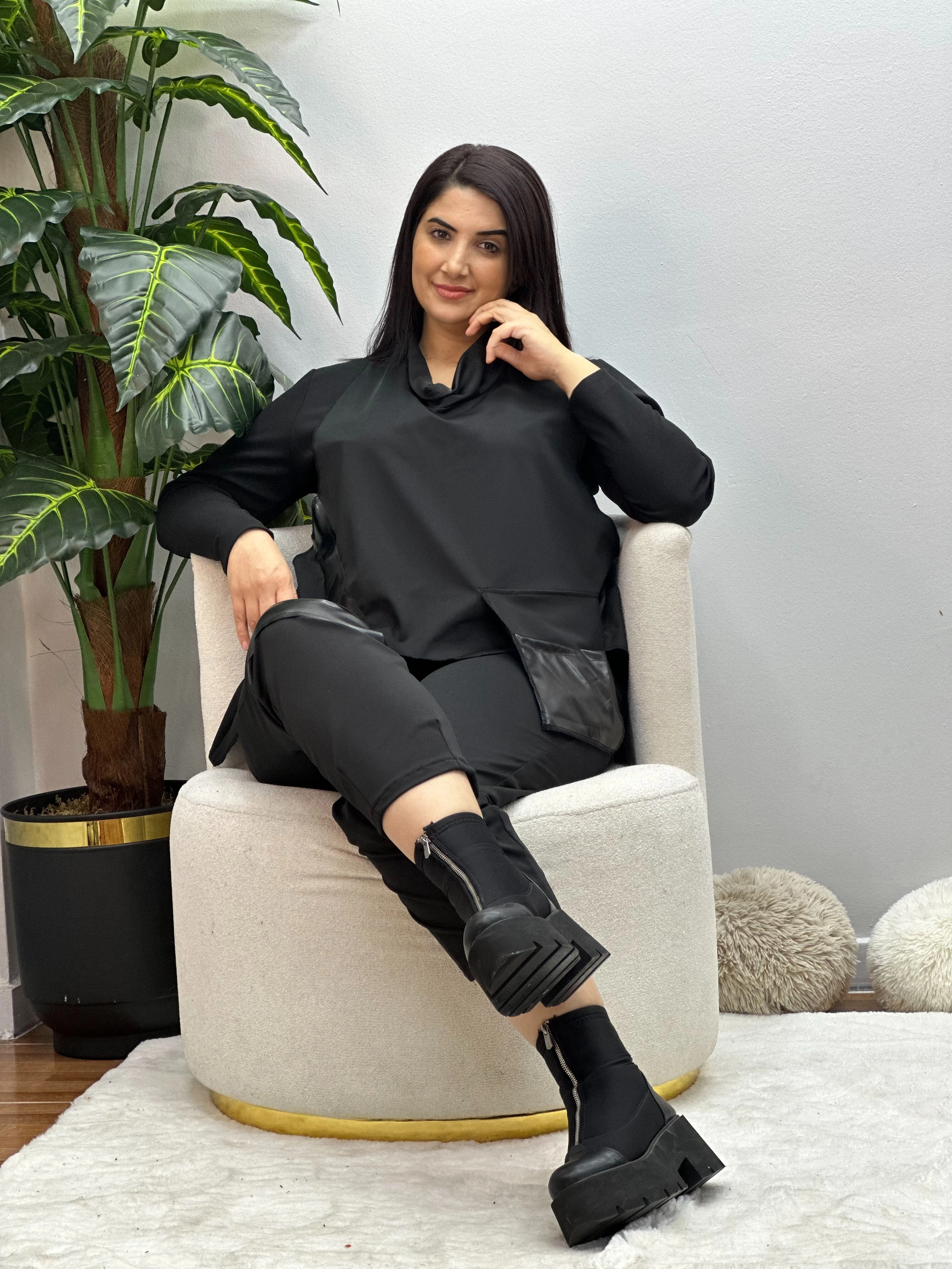 Deri Detay Scuba Kumaş Tasarım Takım