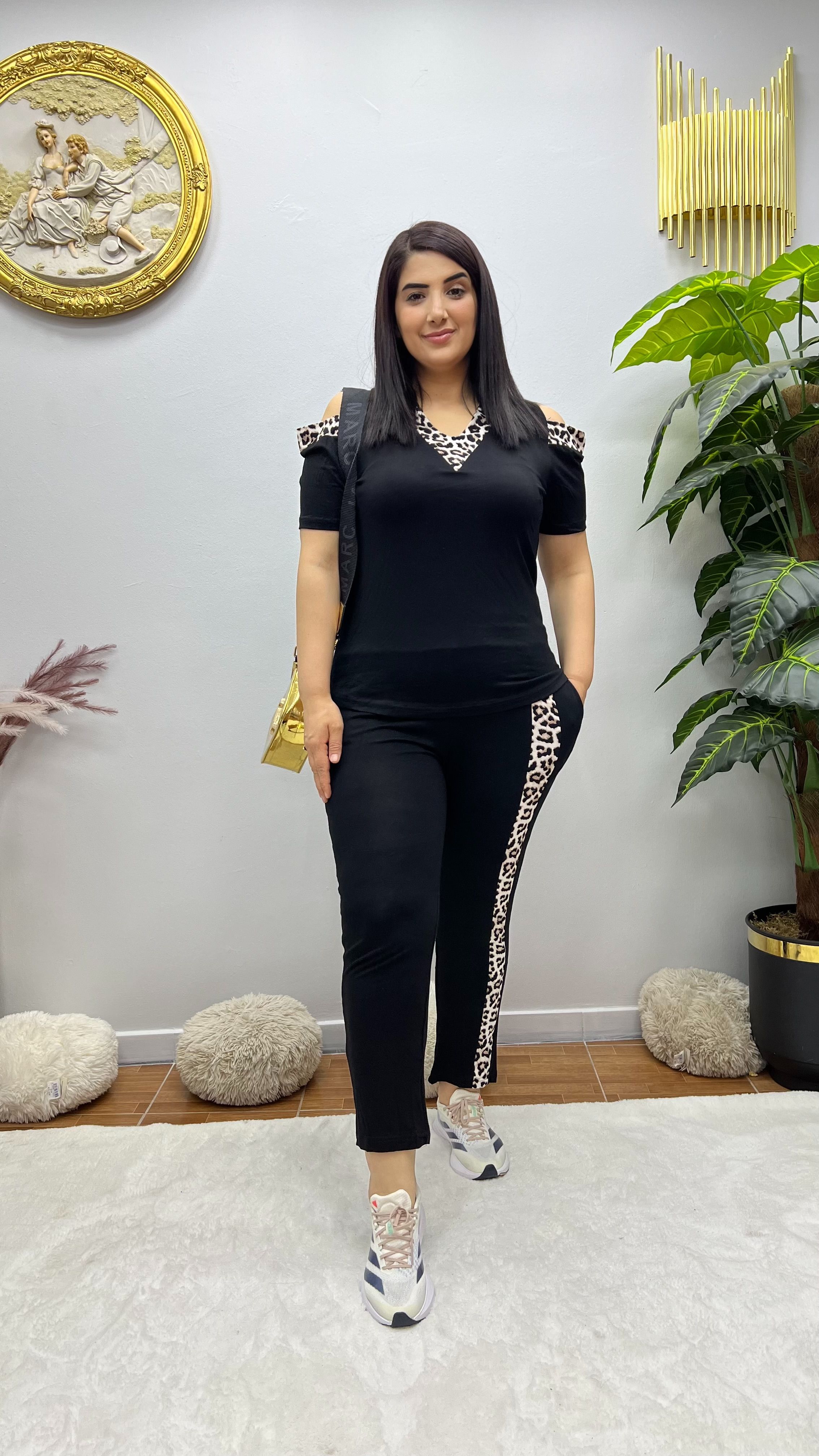 Lora Takım - Siyah Leopar Desen