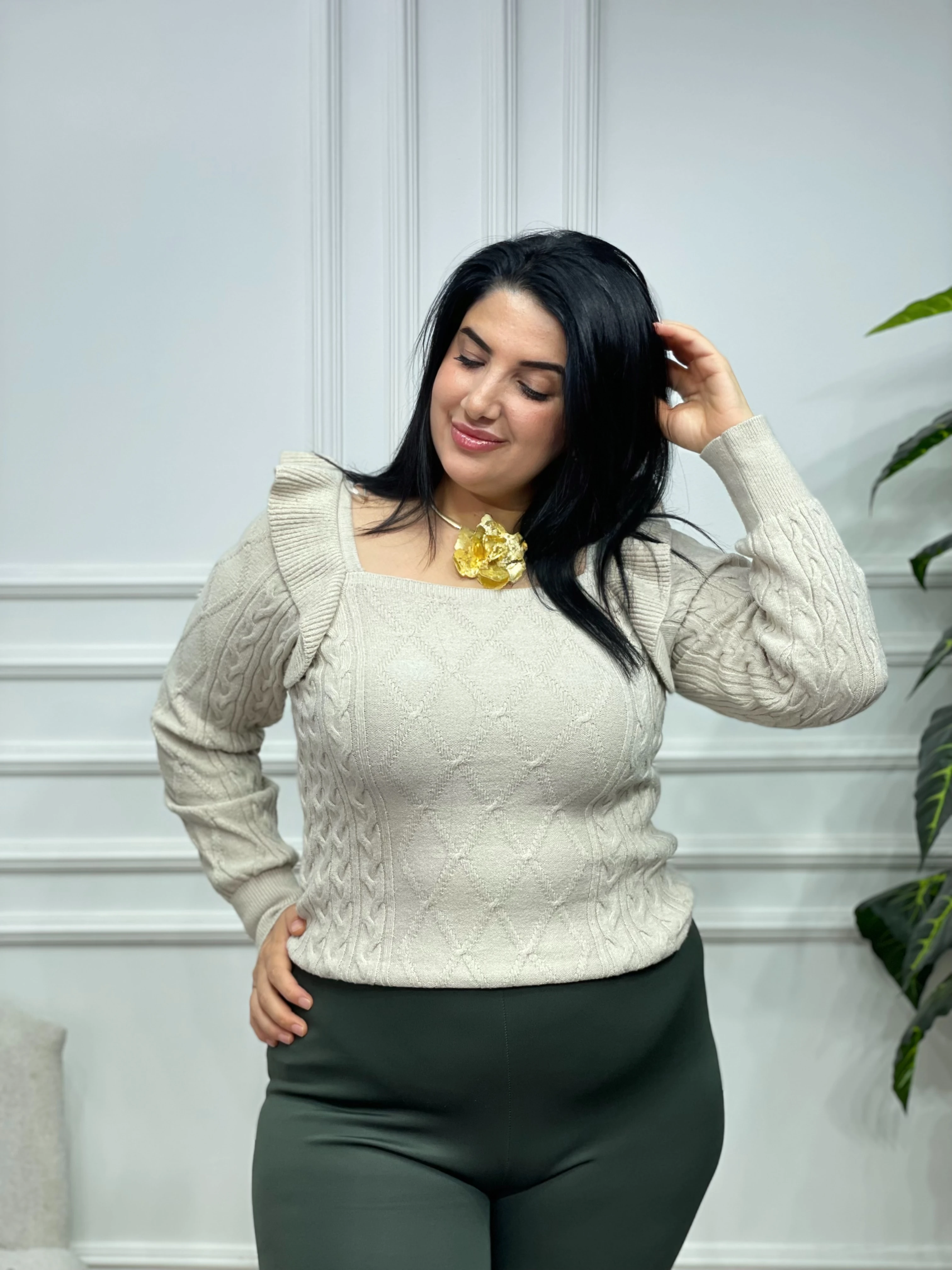 Büyük Beden Madonna Triko