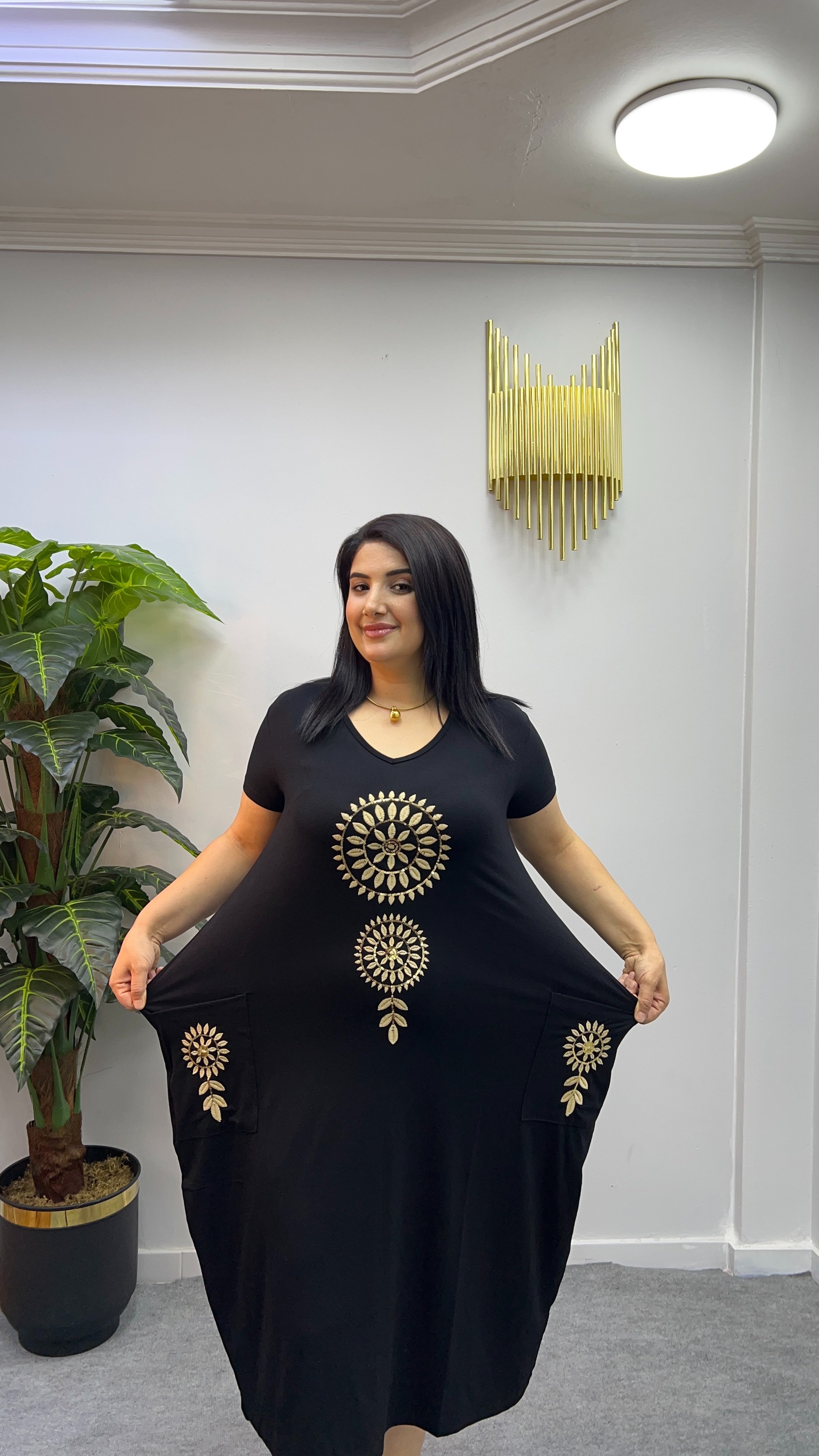 GoldNakış Detaylı Elbise