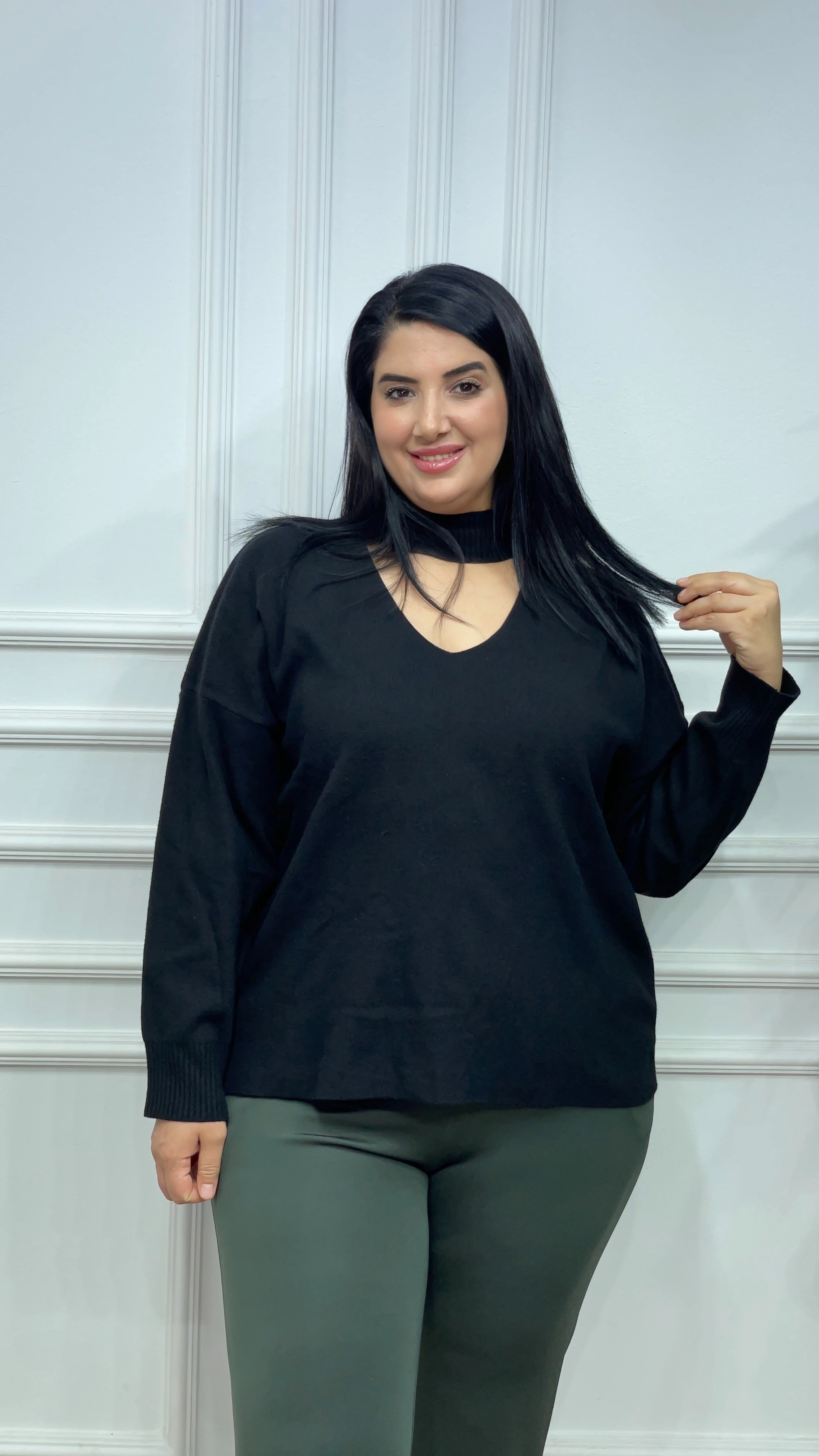 Büyük Beden Boğaz Detaylı Triko