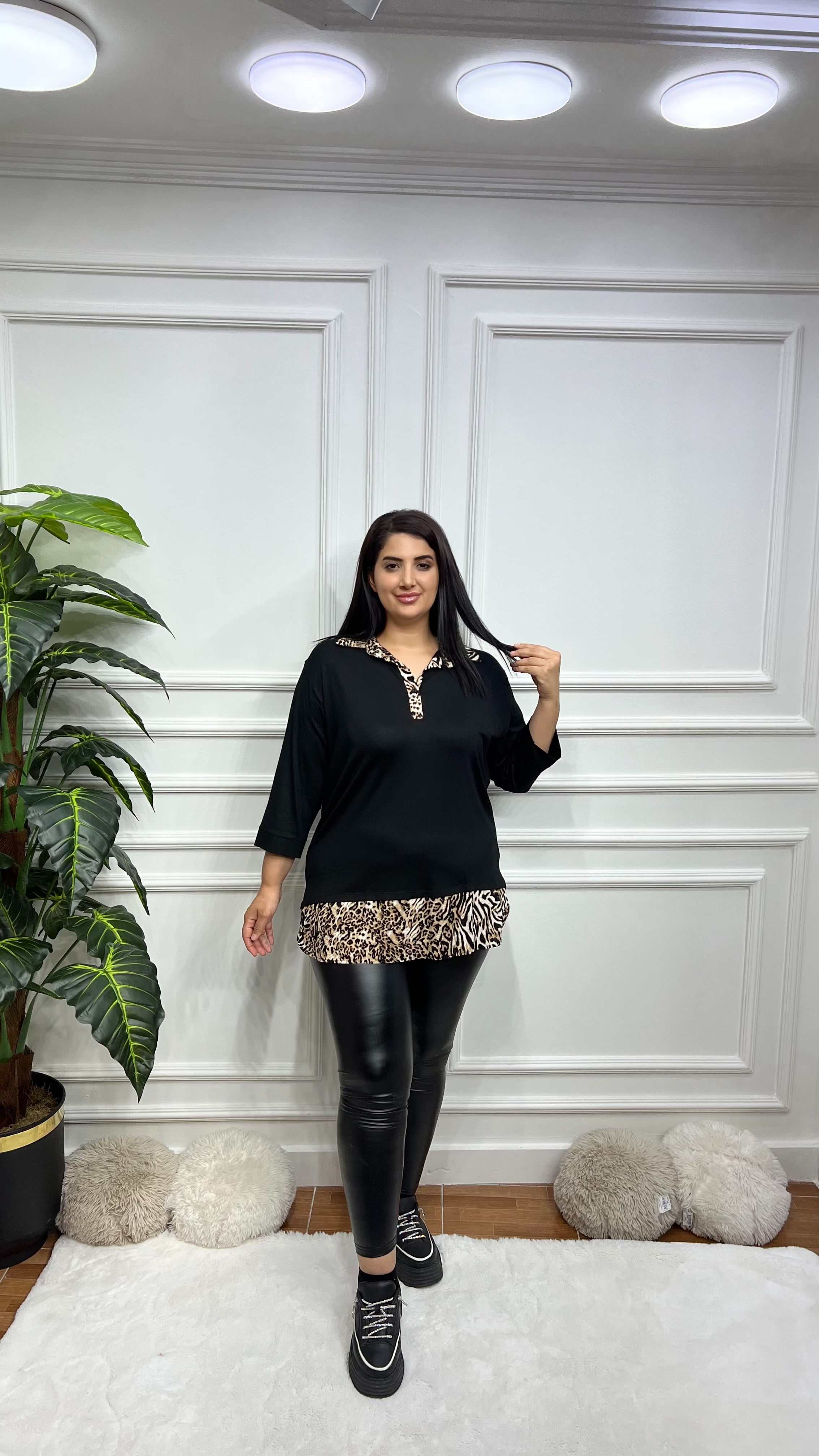 Gömlek Yaka Tunik Bluz - Siyah Leopar Desen