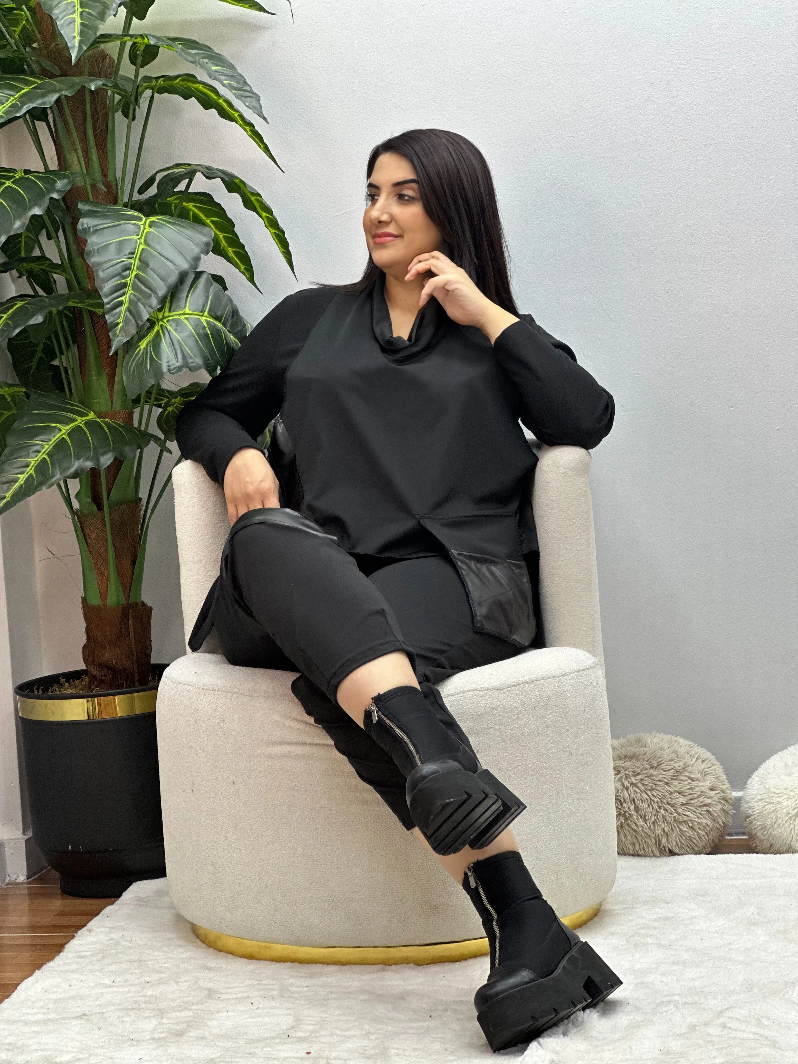 Deri Detay Scuba Kumaş Tasarım Takım