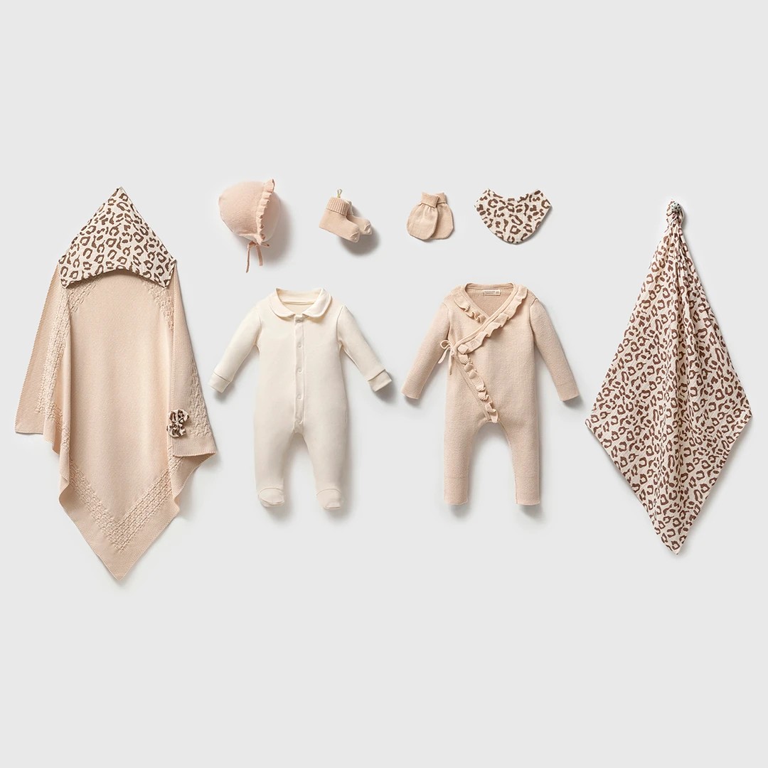 Kız Bebek Premium Dora Leopar Desenli Kruvaze Model Triko ve Müslin Bej Renk Hastane Çıkışı