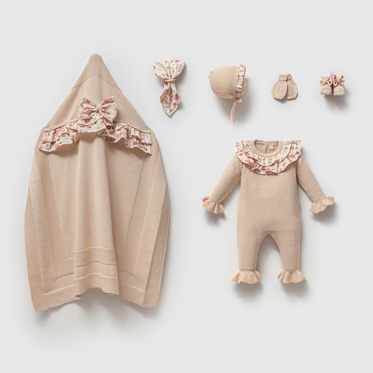 Kız Bebek 0-3 Ay Lale Desenli 5’li Set %100 Pamuk