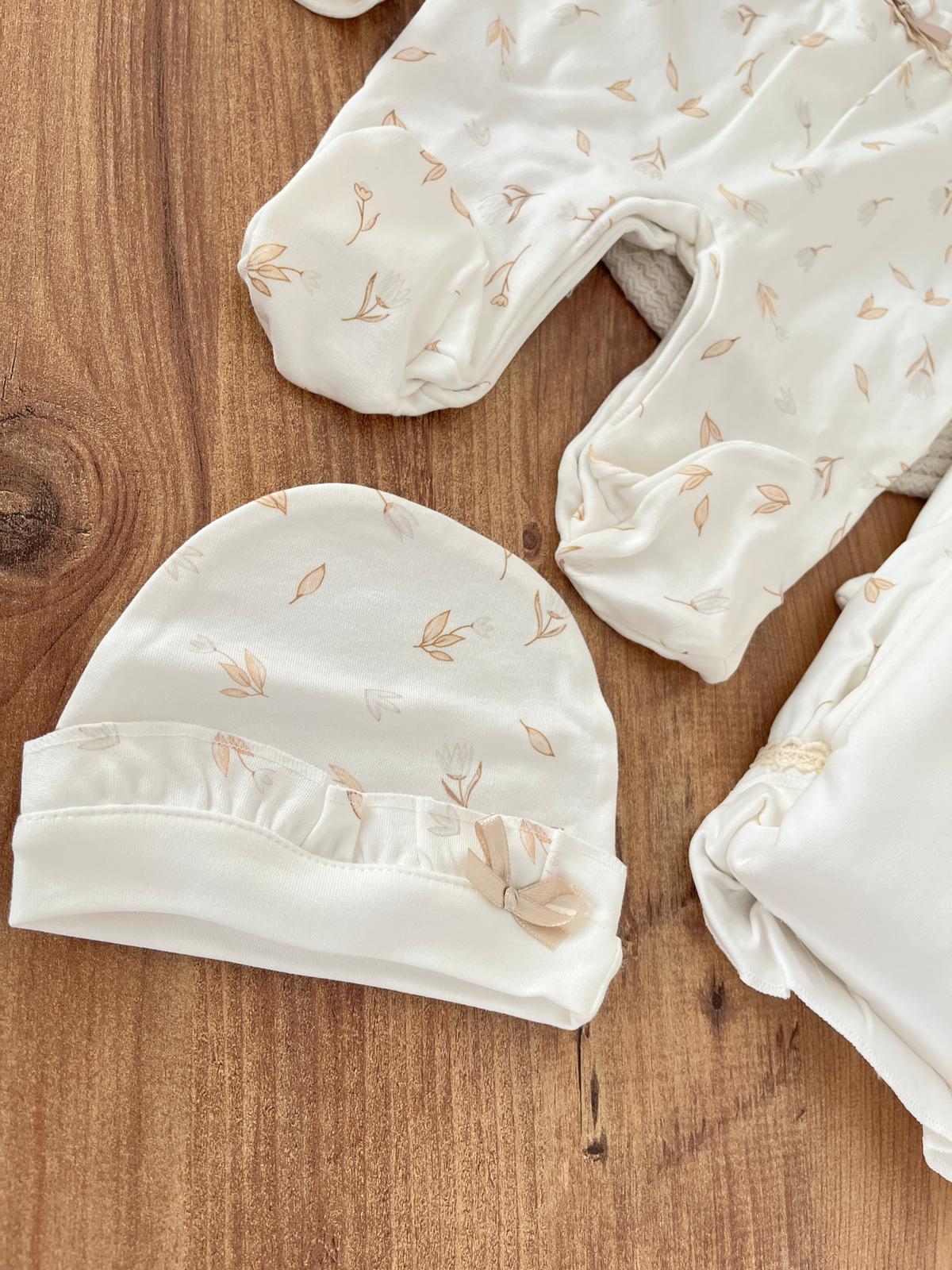 Kız Bebek 0-3 Ay Beauty Girl Kutulu Set Ekru Renk