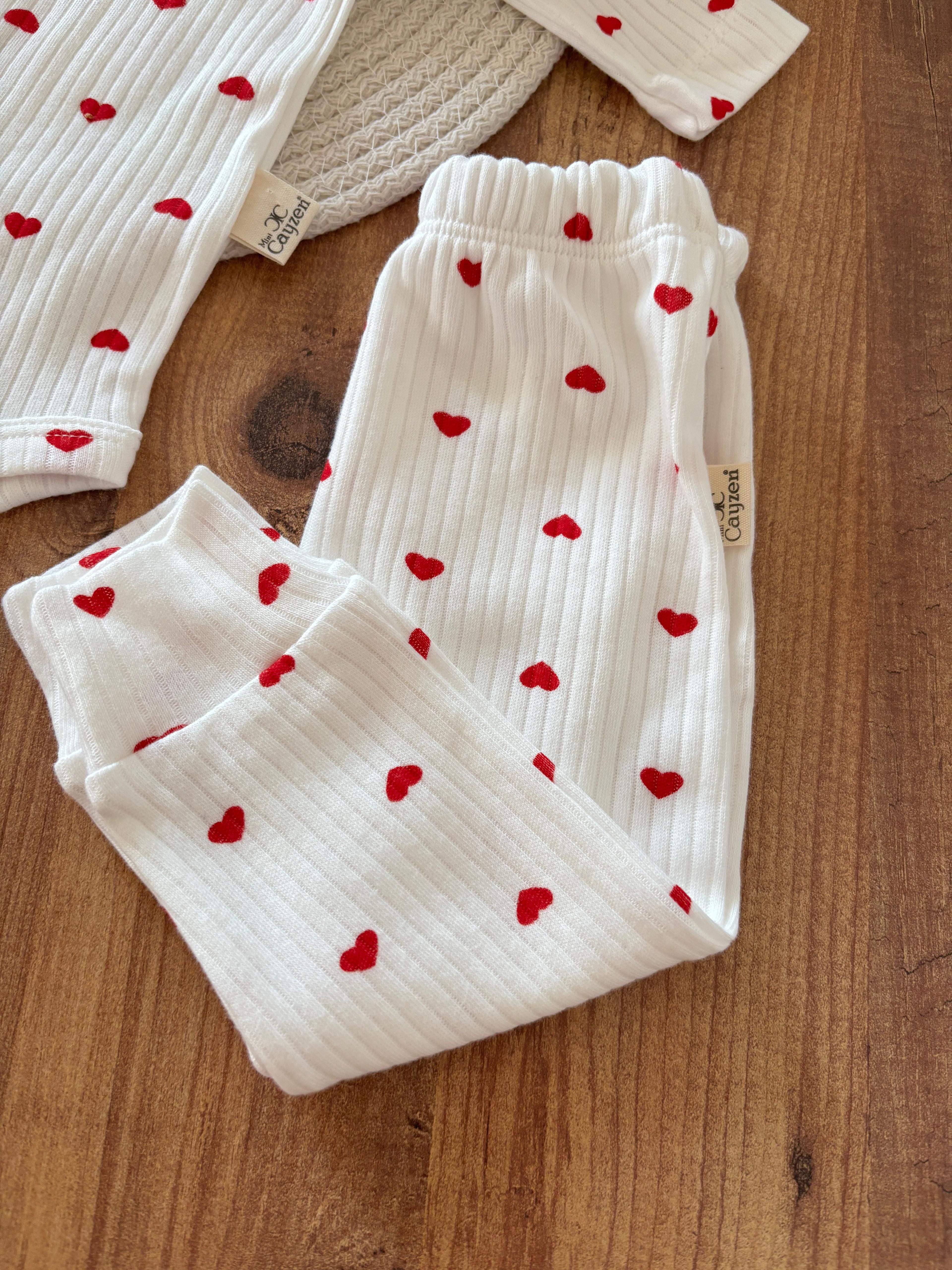 Kız Bebek Kalp Desenli 3’lü Set %100 Pamuk