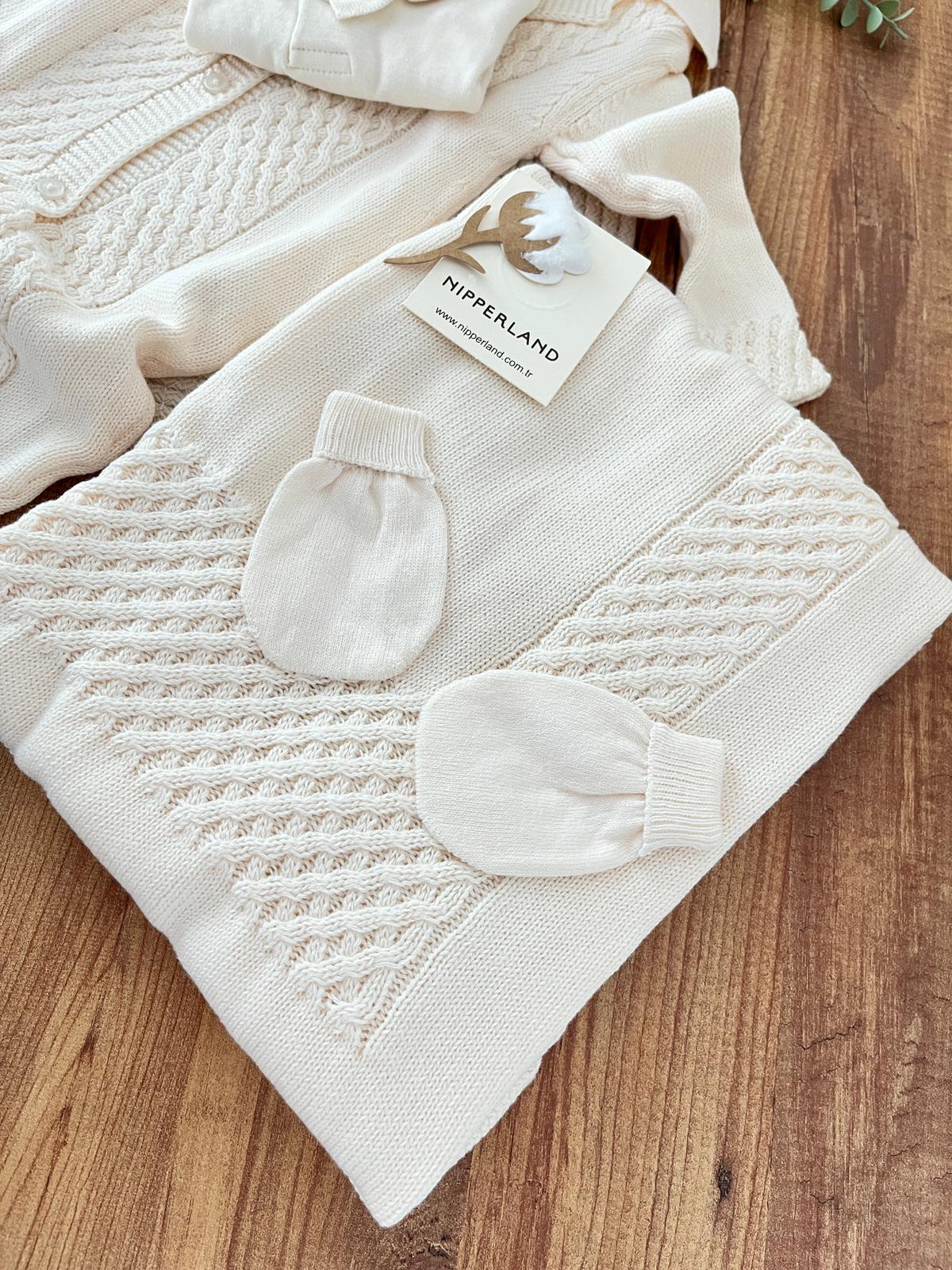 Erkek Bebek Premium 0-3 Ay Petek Desenli Hastane Çıkışı Krem