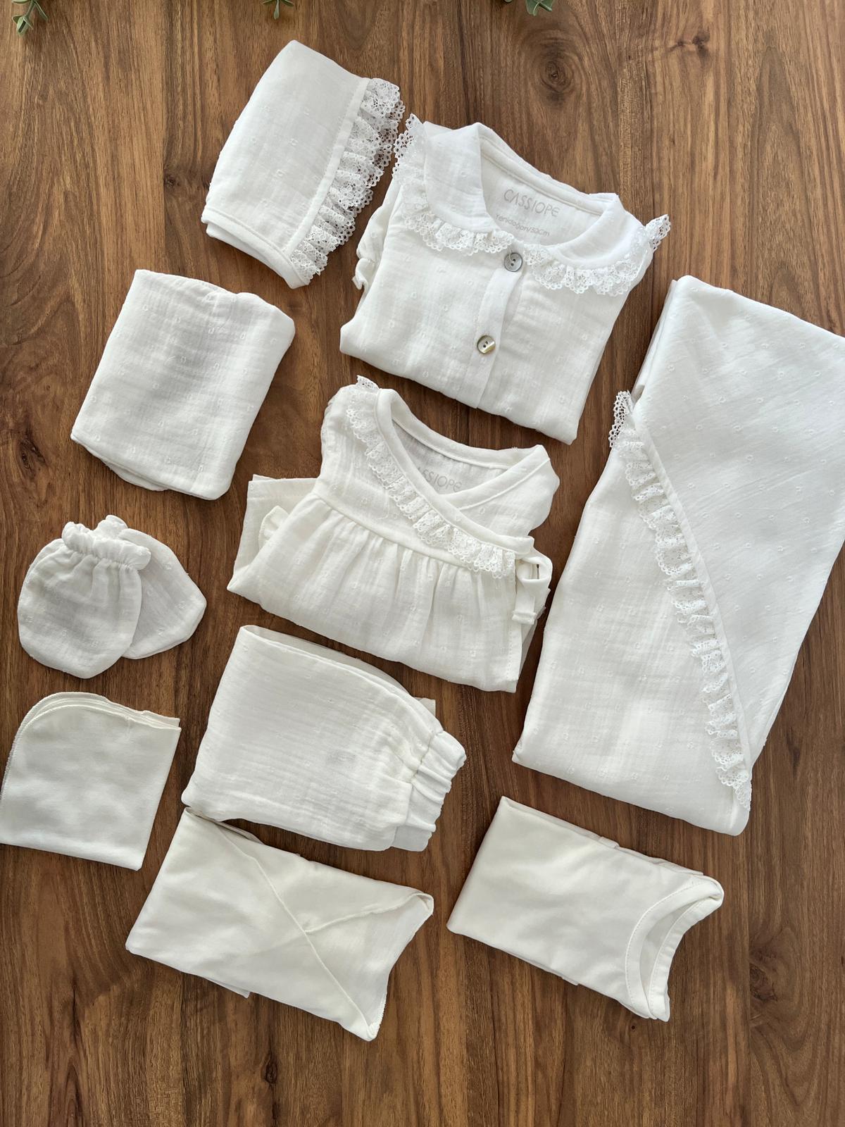 Kız Bebek Pamuklu 10 Parça Müslin Hastane Çıkışı Seti - Beyaz Renk