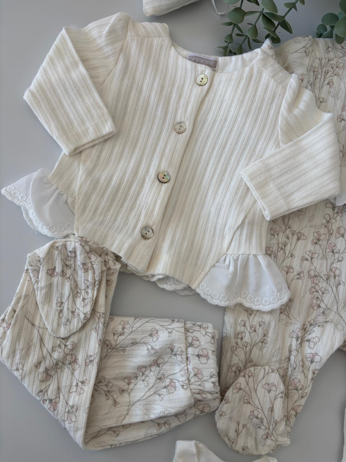 Organik Çiçek Baskılı Kız Bebek 10'lu Hastane Çıkış Seti Ekru Renk