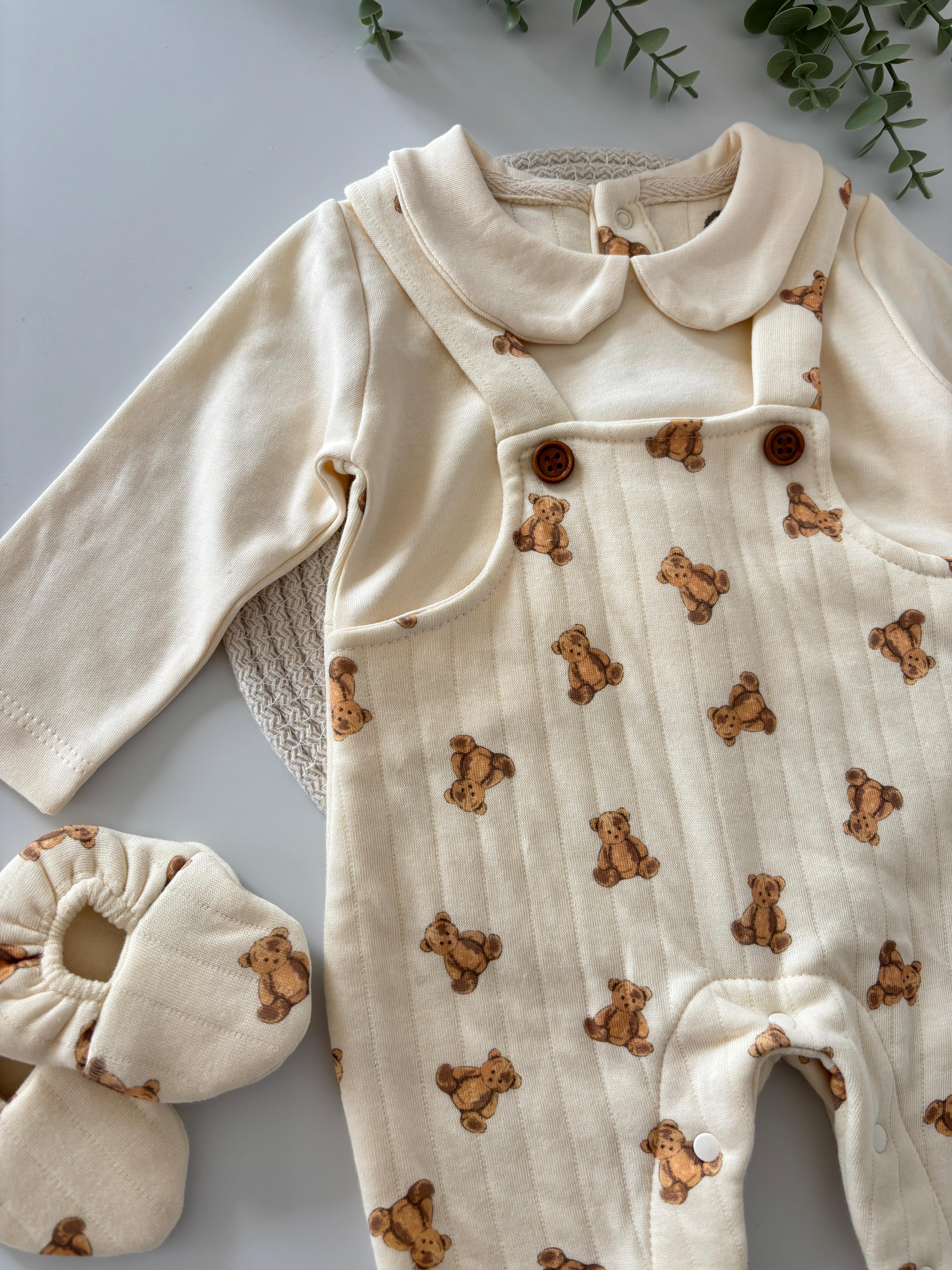 Erkek ve Kız Bebek Sevimli Ayı Desenli Kapitone Patikli Salopet Takımı