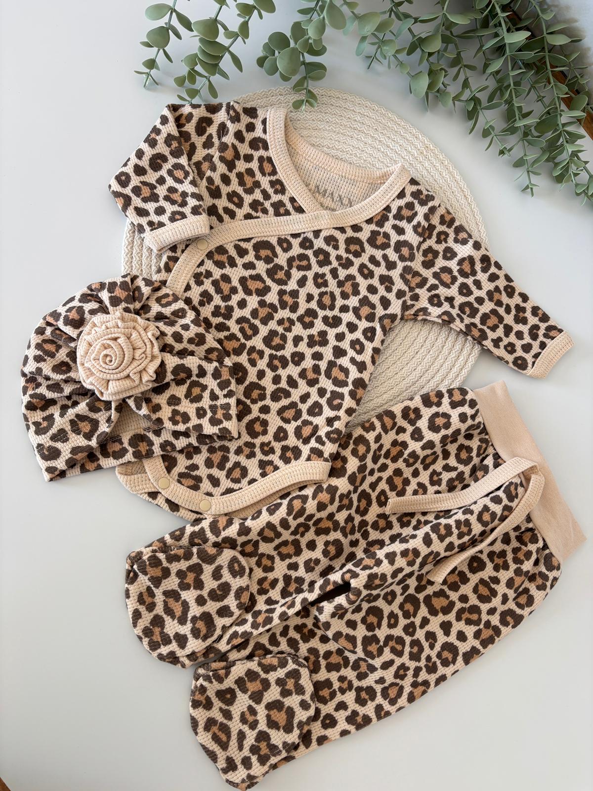 Kız Bebek Leopar Desenli 3'lü Takım