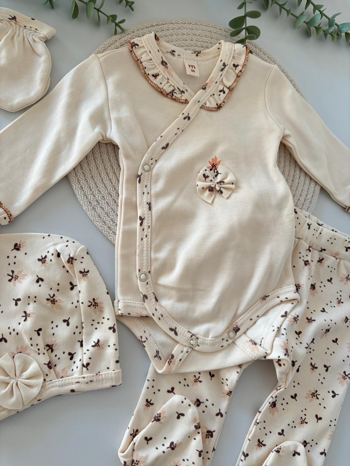 Kız Bebek Pamuklu Fırfır Detaylı 0-3 Ay Battaniyeli Set