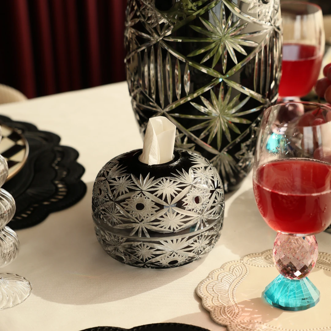 Diamond Siyah Kristal Peçetelik