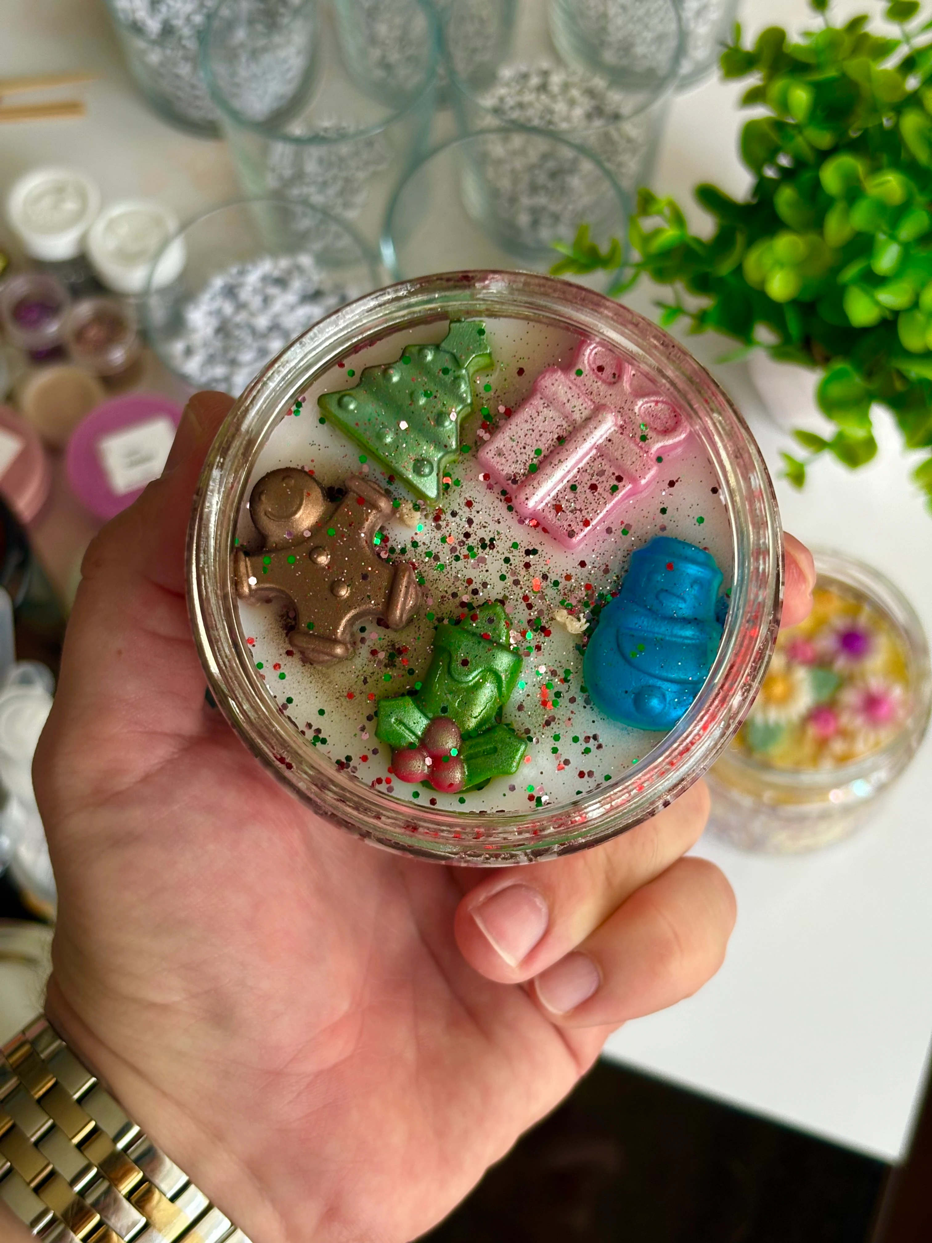 YILBAŞI ÖZEL TASARIMI MUM