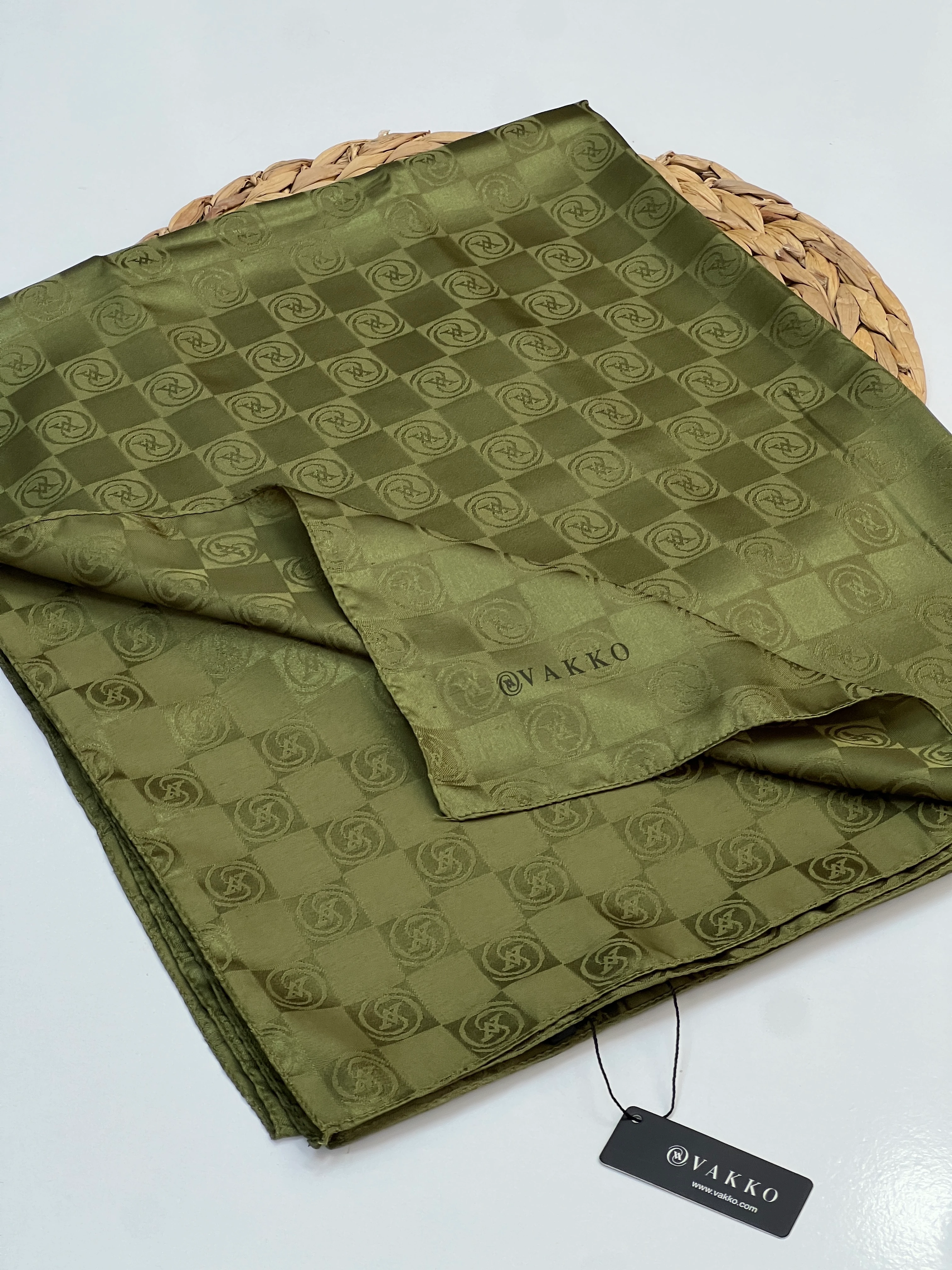 VAKKO MONOGRAM DAMA DESEN JAKAR ŞAL - HAKİ YEŞİL