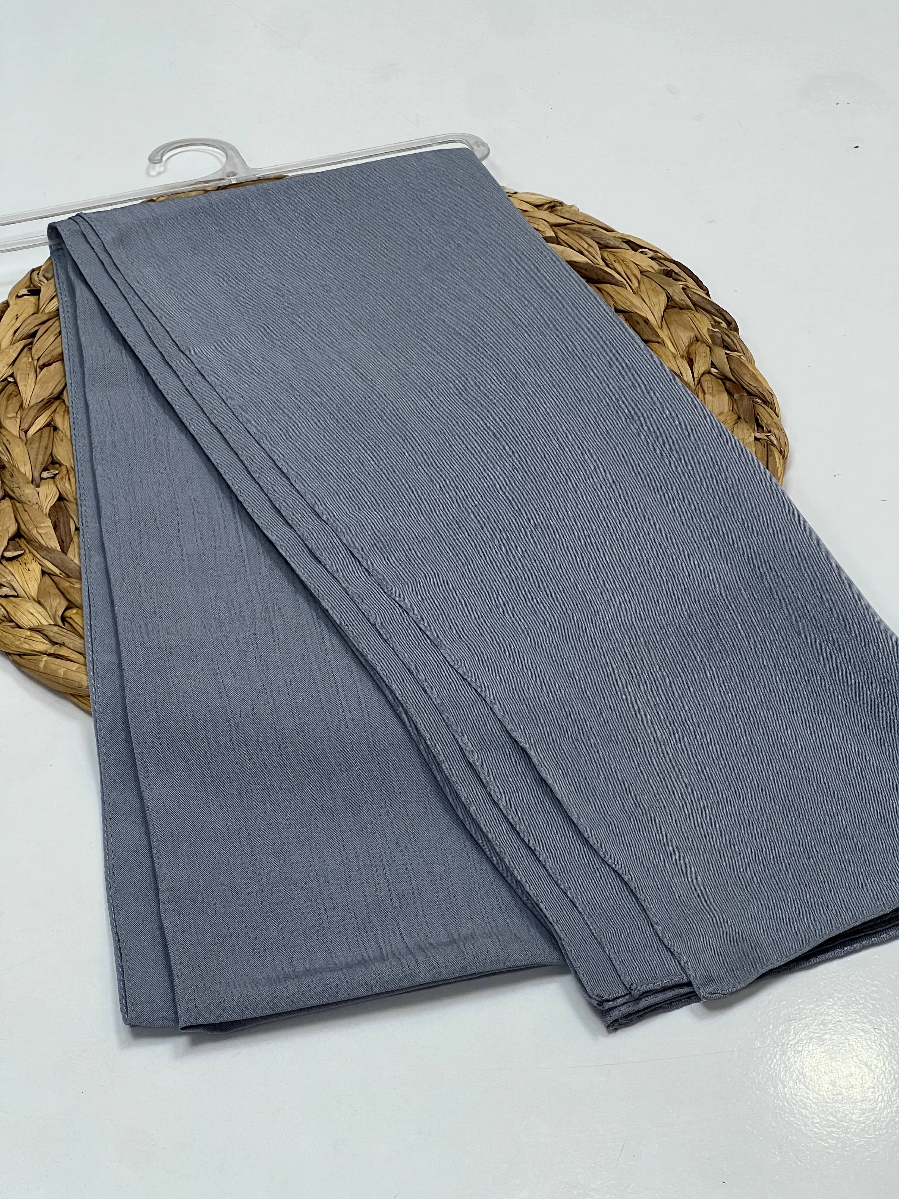 KOYU GRİ