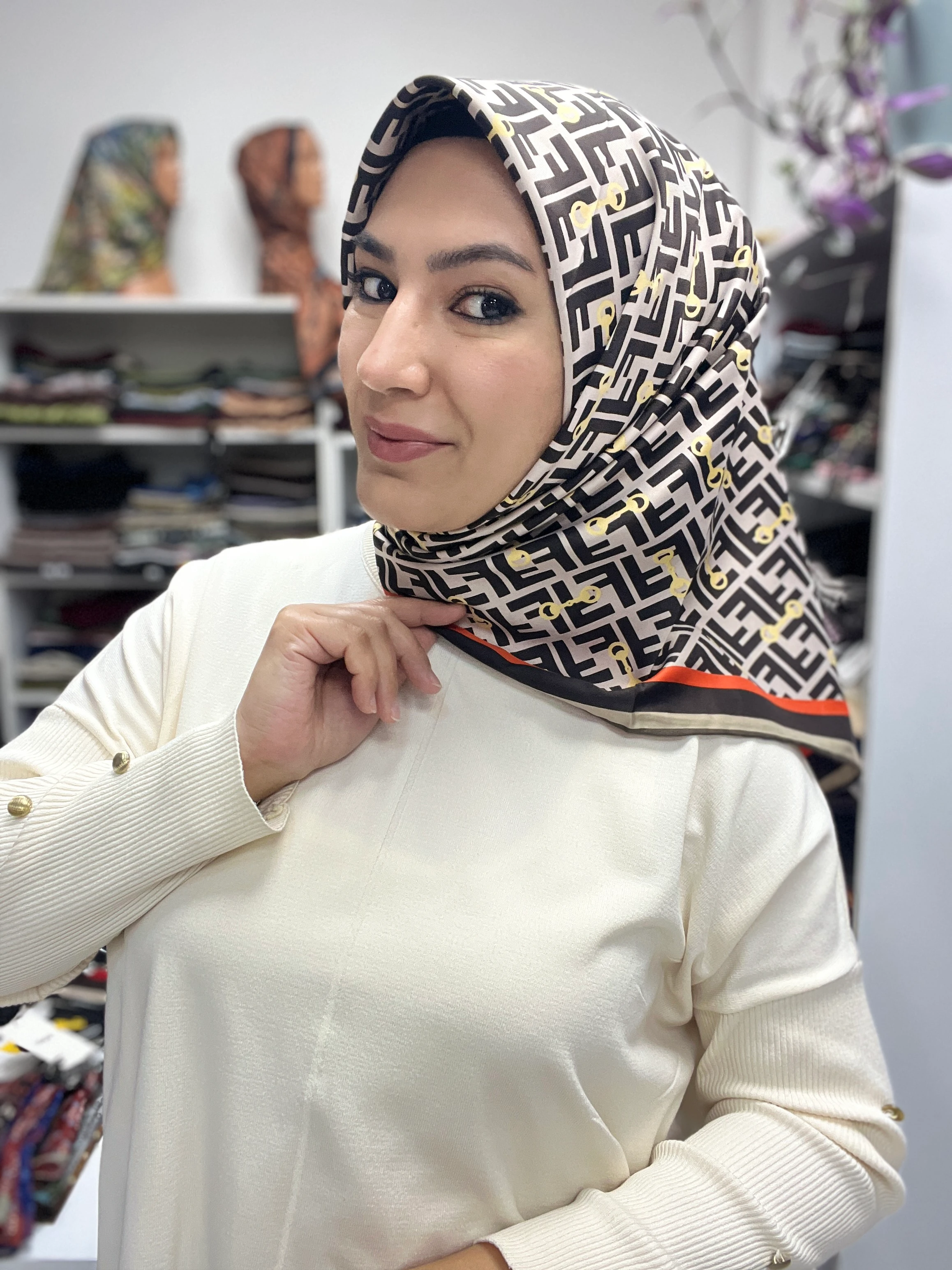 Fendi ithal eşarp 1001