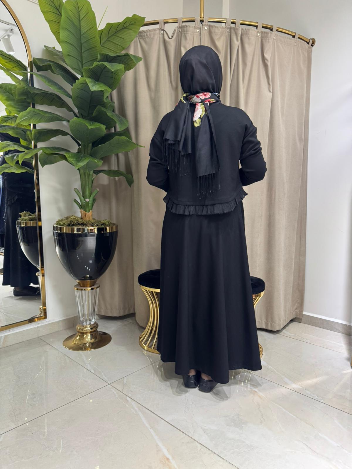 SEÇİL ETEKLİ TAKIM