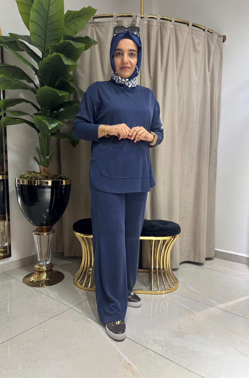 KAMPANYALI PANTOLONLU TAKIM