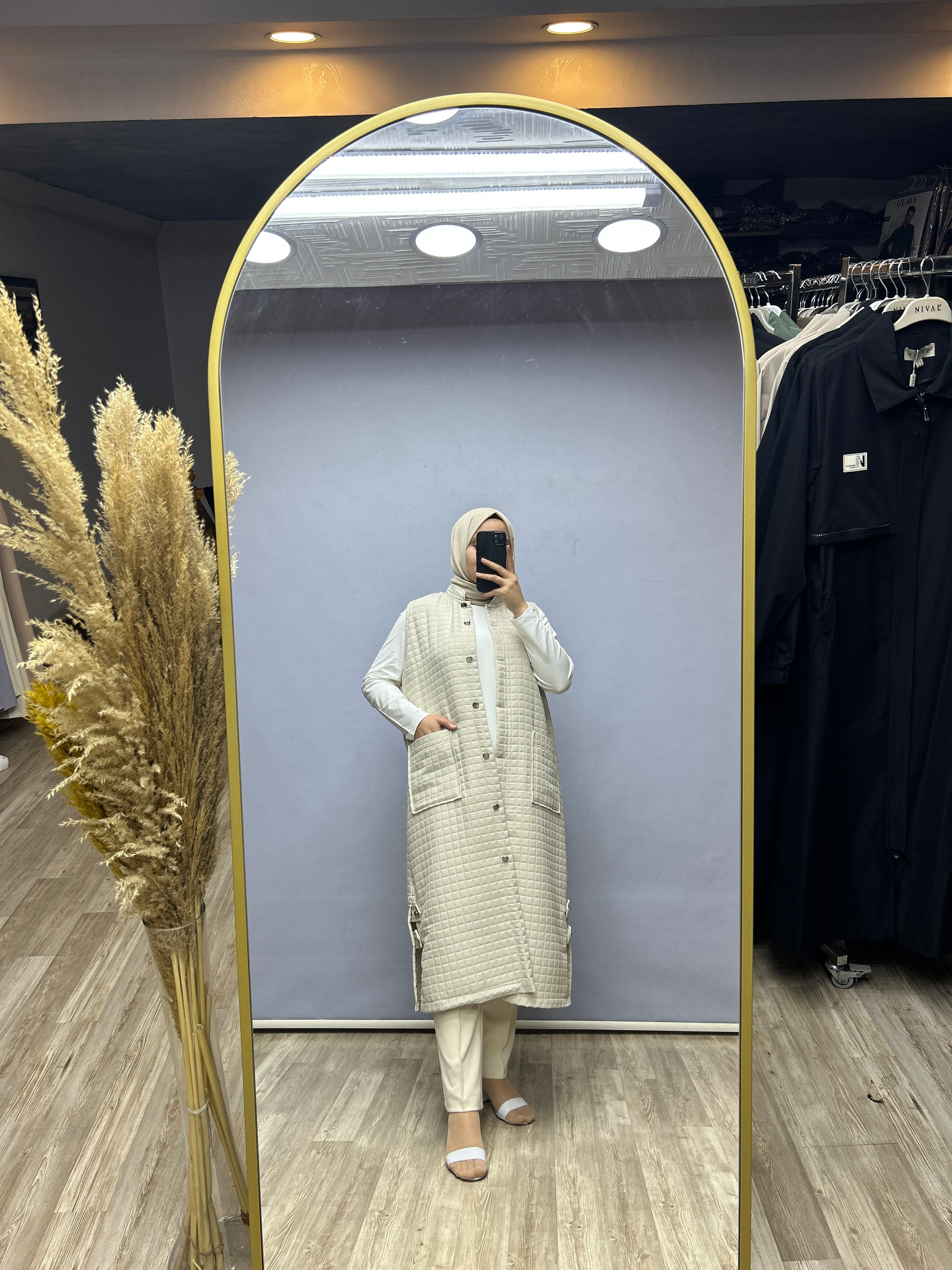 Kapitone yelek (taş rengi)