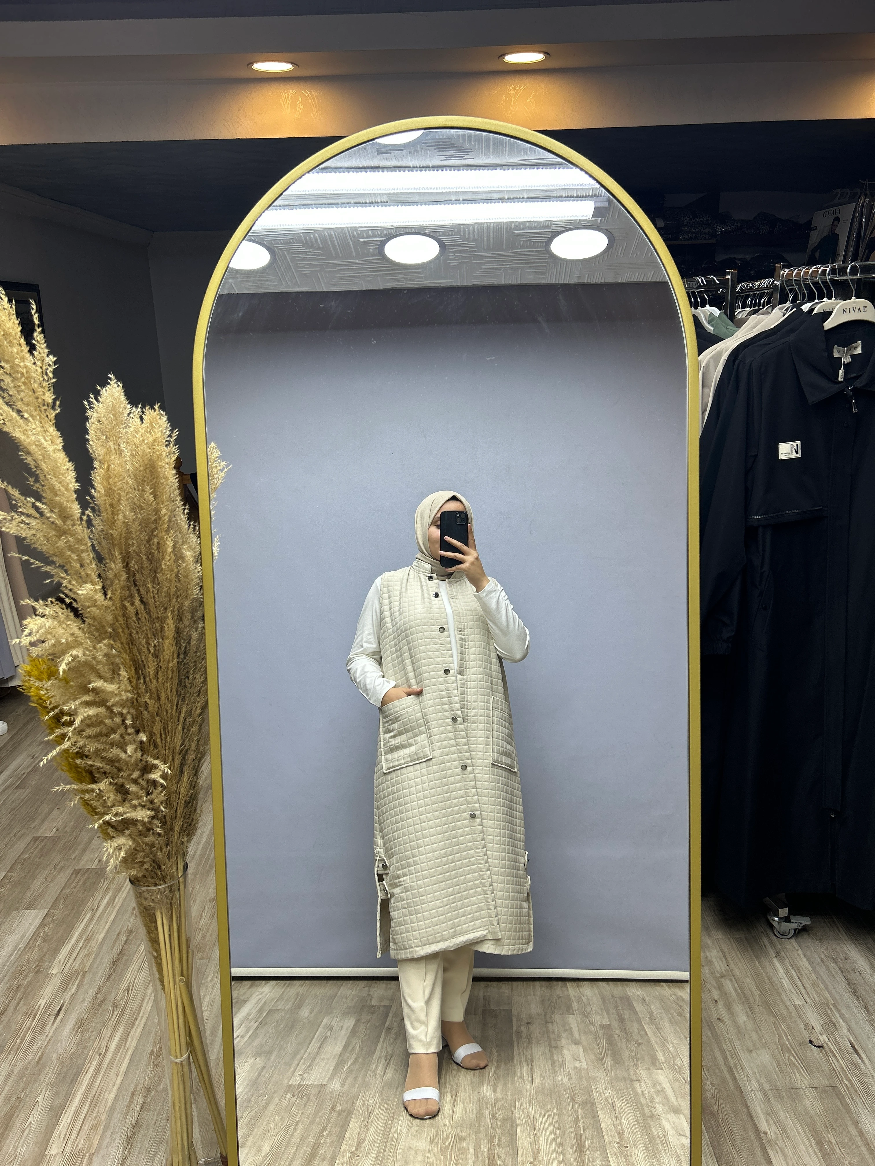 Kapitone yelek (taş rengi)