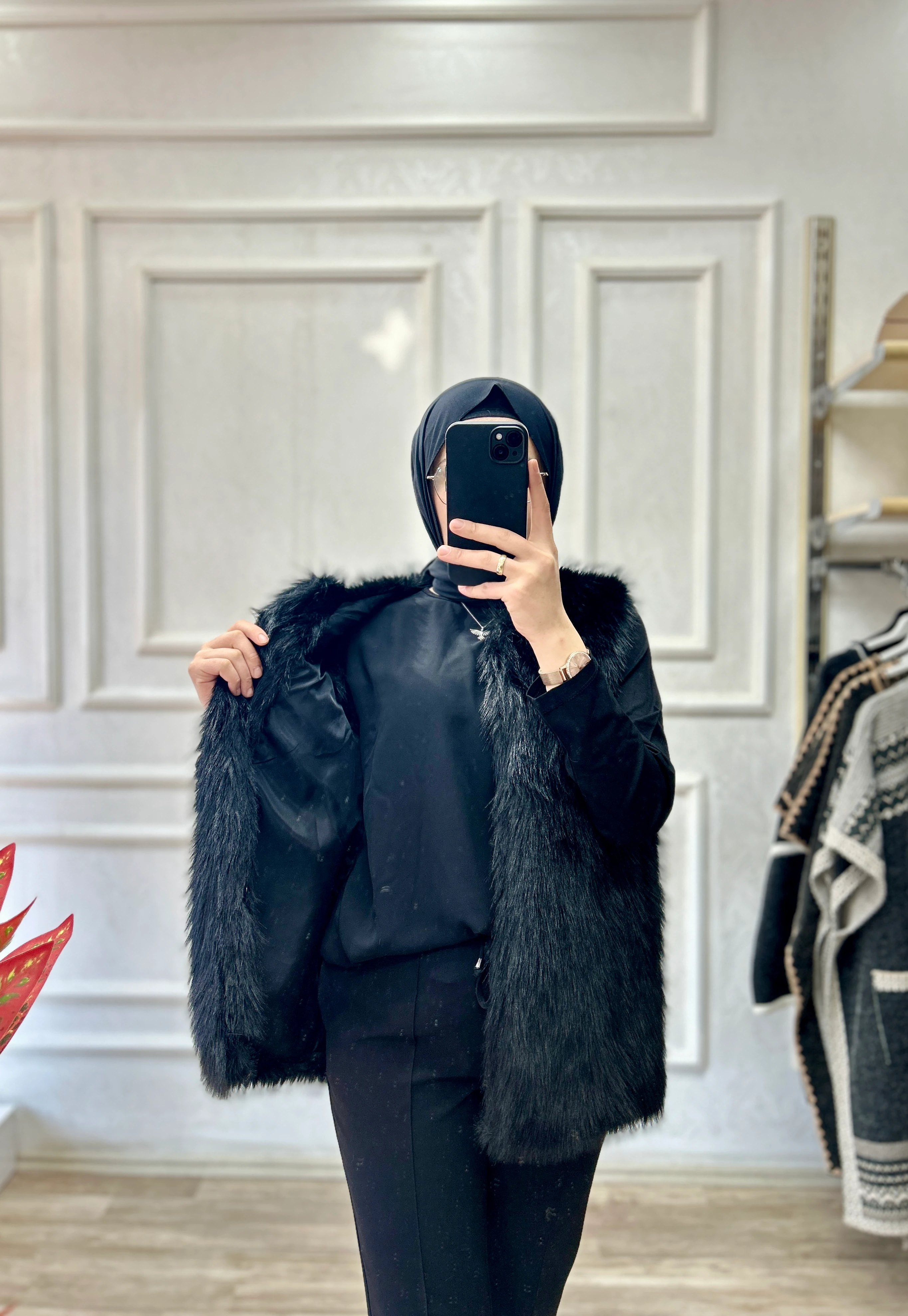 Peluş yelek (siyah)