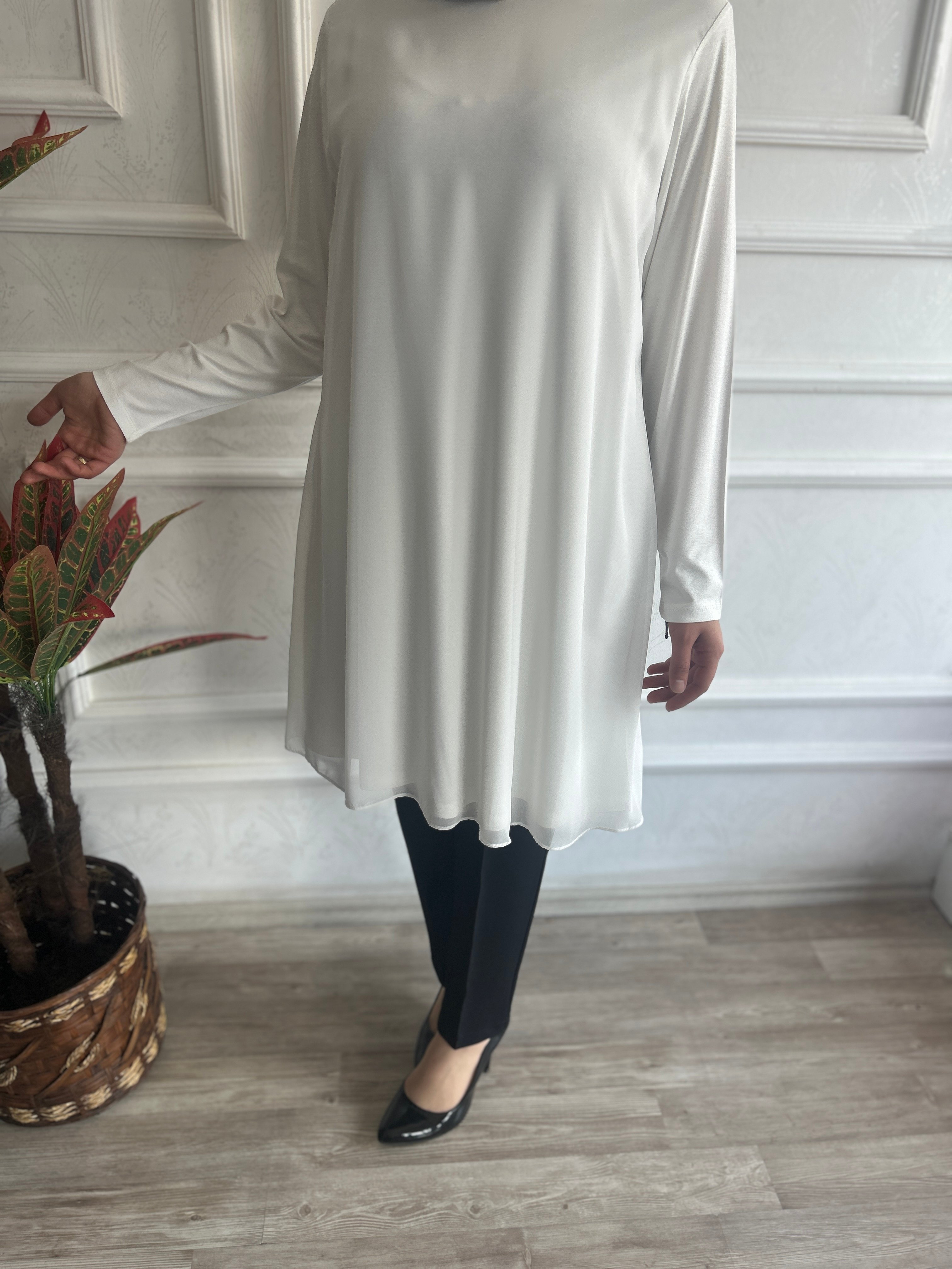 Önü Şifon Tunik (Ekru Beyaz)