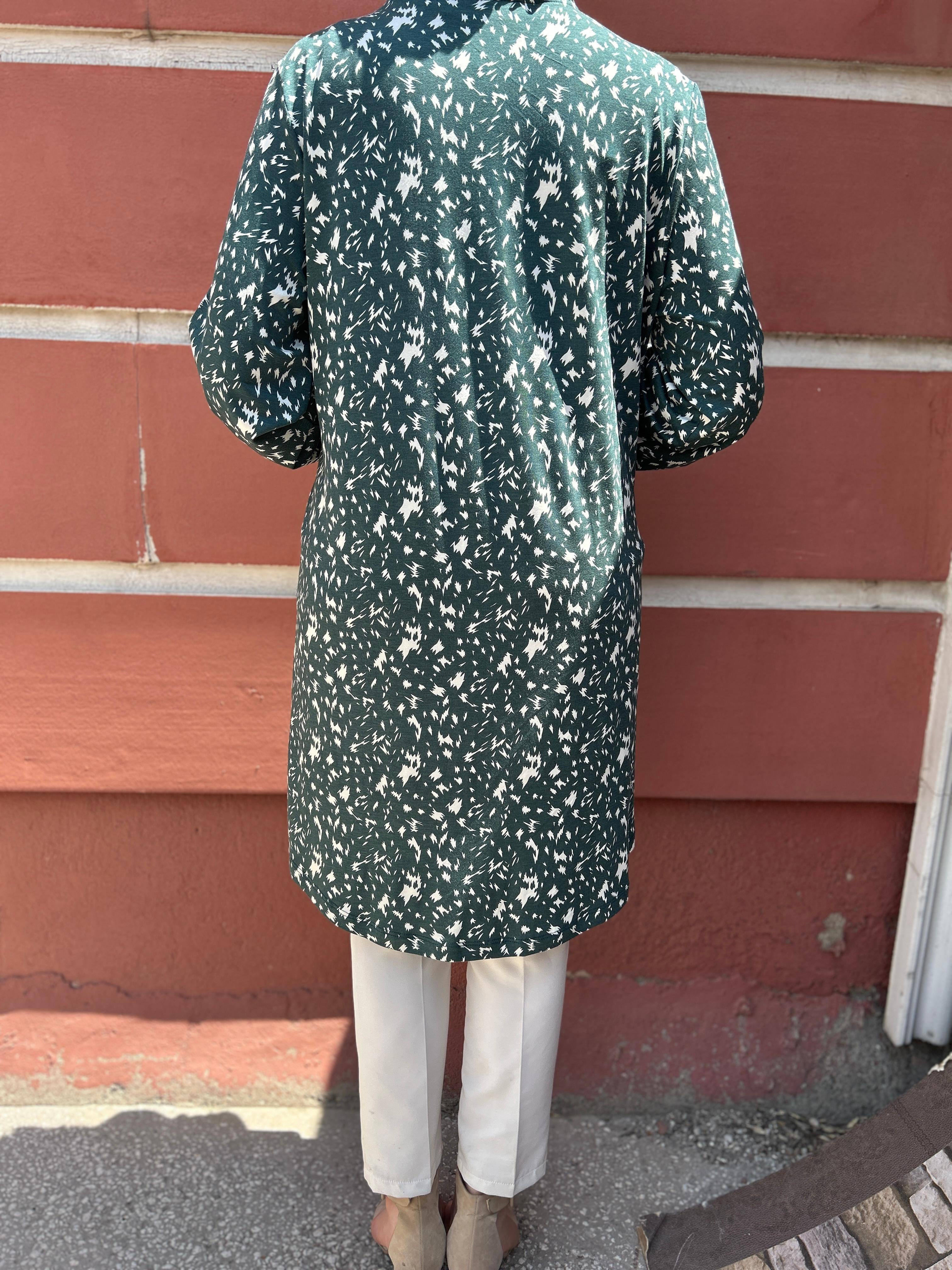 Desenli Yakası Bağlamalı Tunik (Petrol Yeşili)