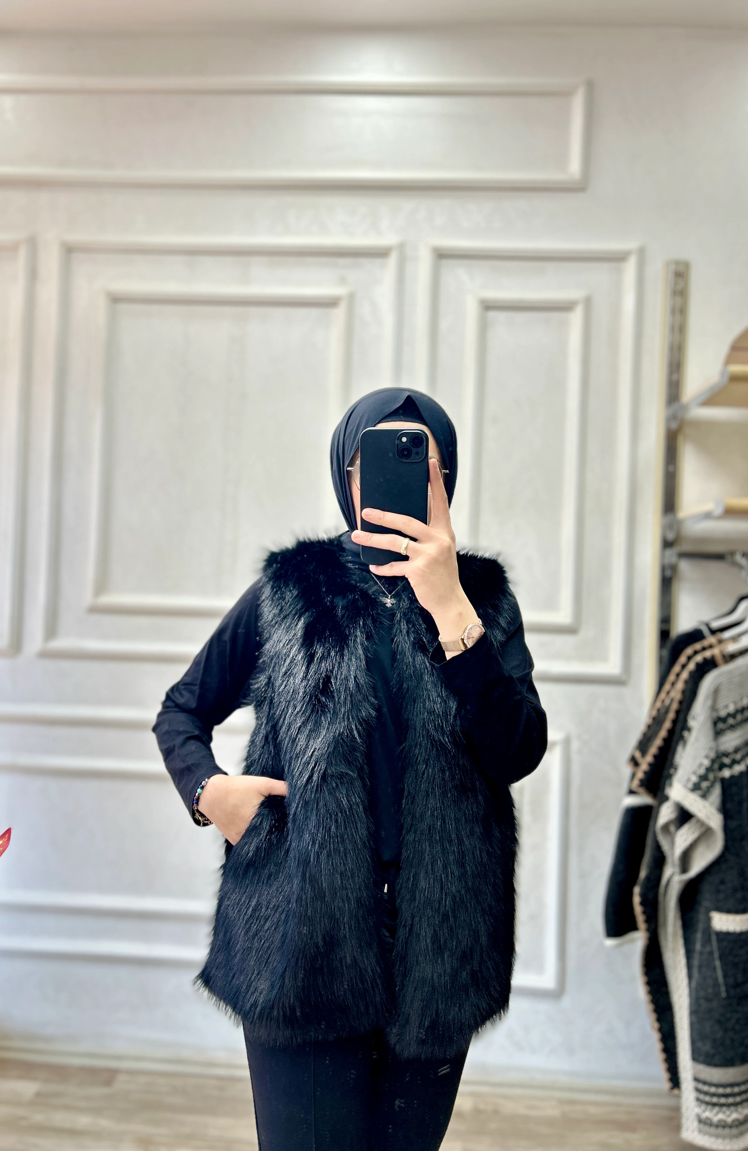 Peluş yelek (siyah)