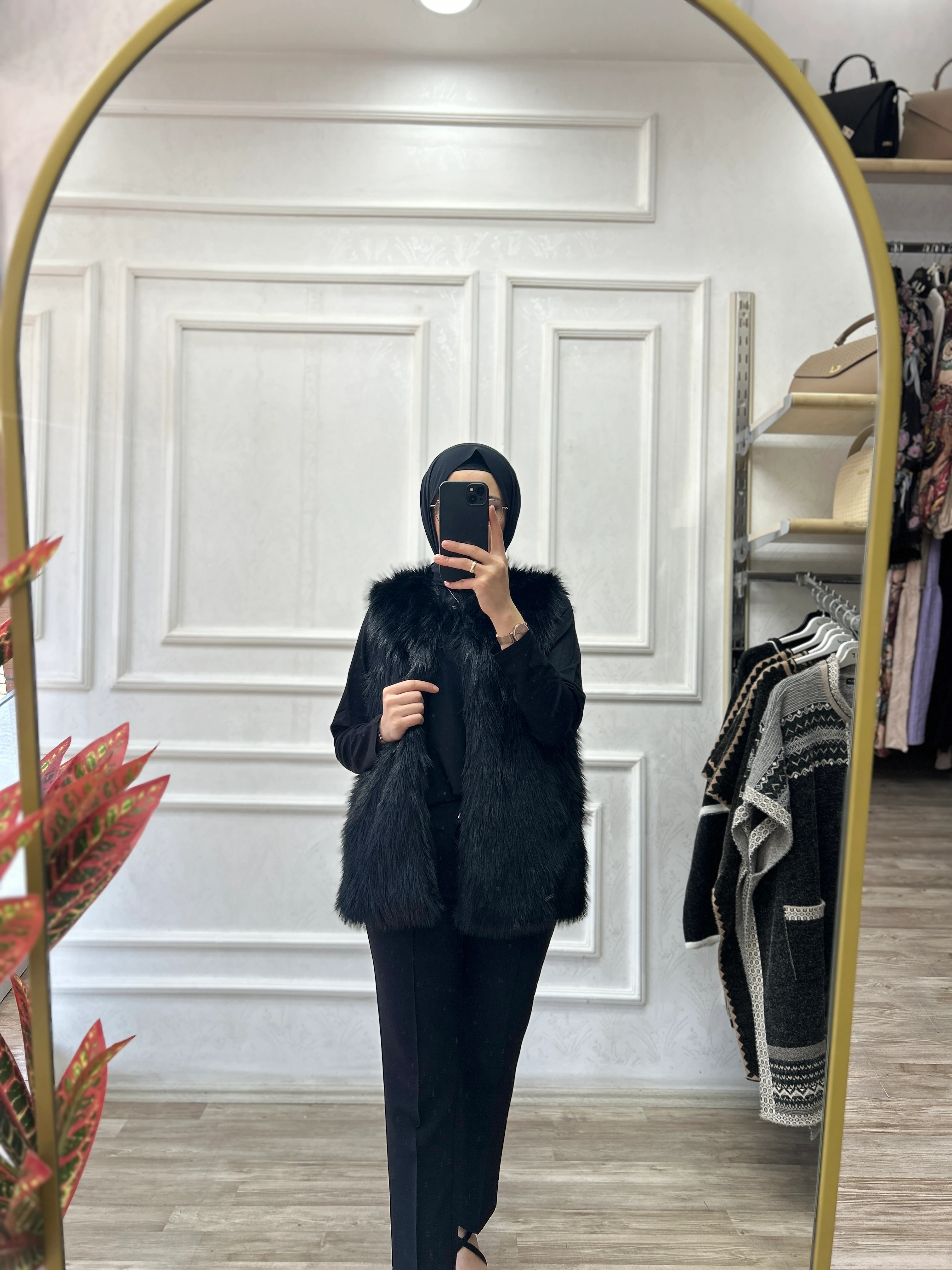 Peluş yelek (siyah)