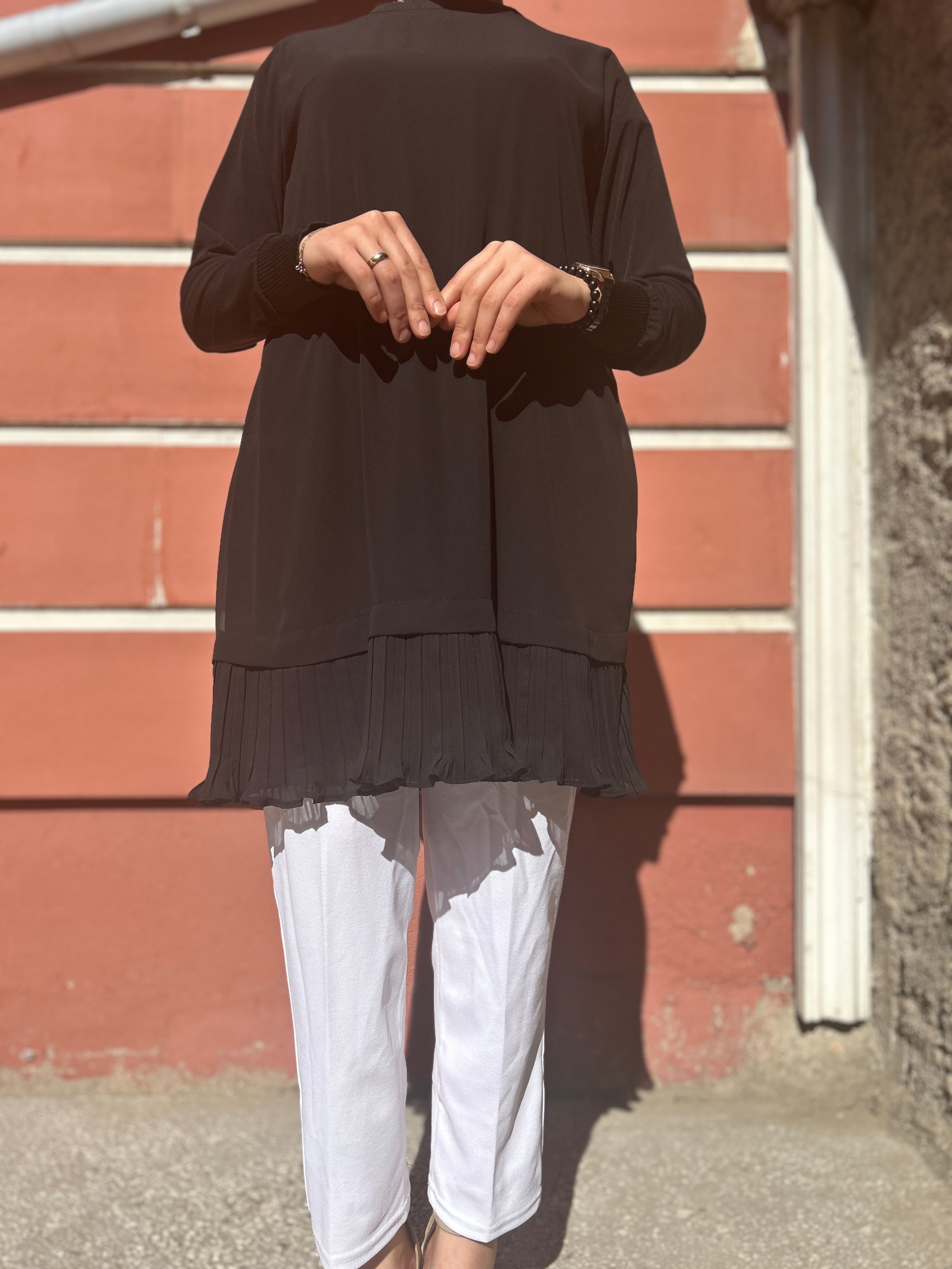 Etek Ucu Piliseli Sandy Tunik