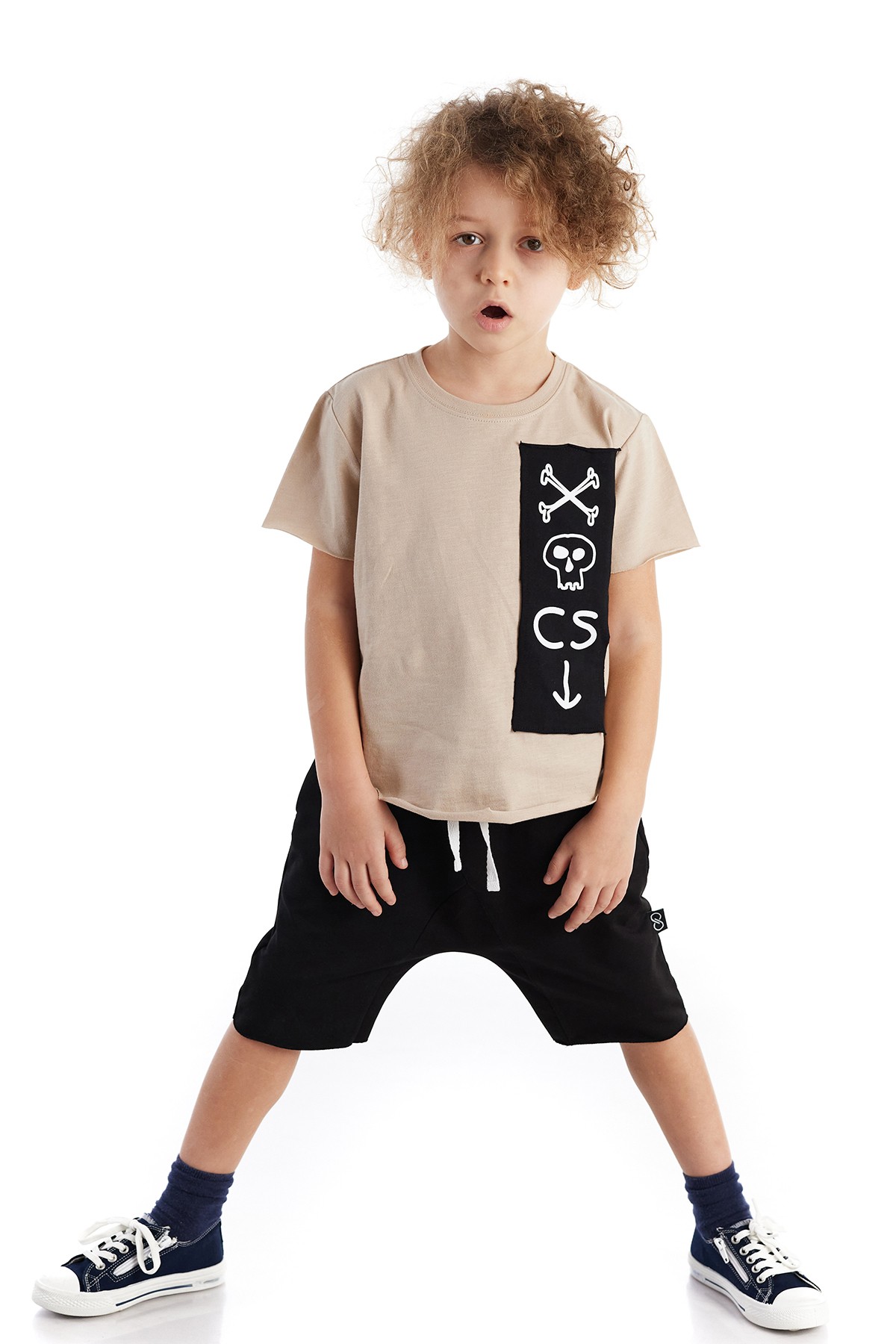 Kurukafa Patchli Unisex Oversize Kısa Kol Çocuk Tişört