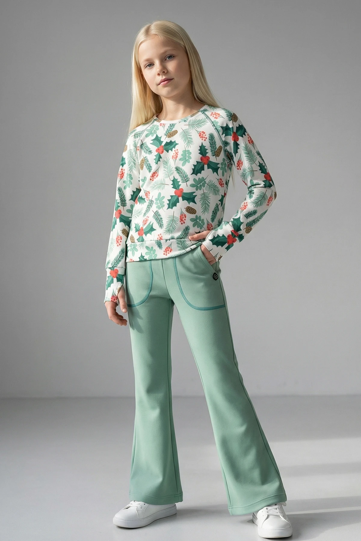 Merrywear Yeni Yıl Baskılı Parmak Geçmeli Sweatshirt