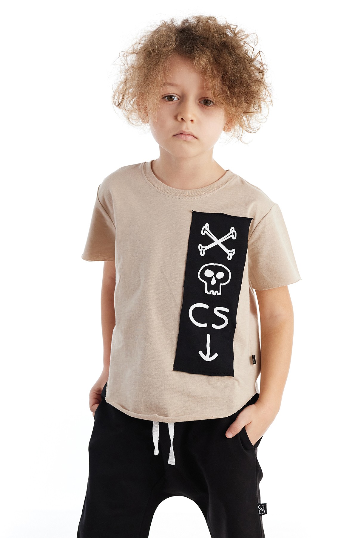 Kurukafa Patchli Unisex Oversize Kısa Kol Çocuk Tişört