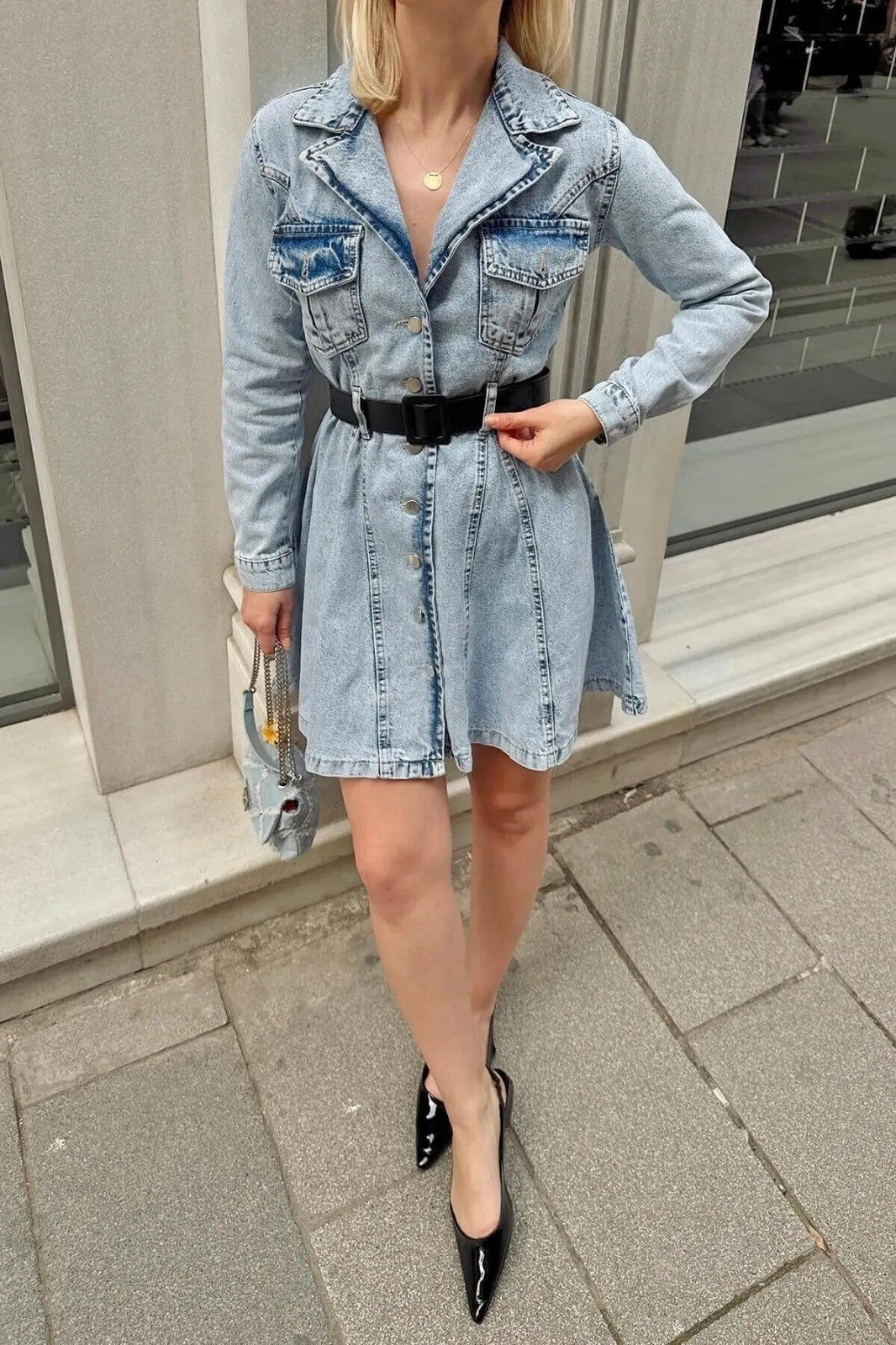[SERİ] Düğme Detaylı Kemerli Mini Kot Elbise - 20559 Mavi