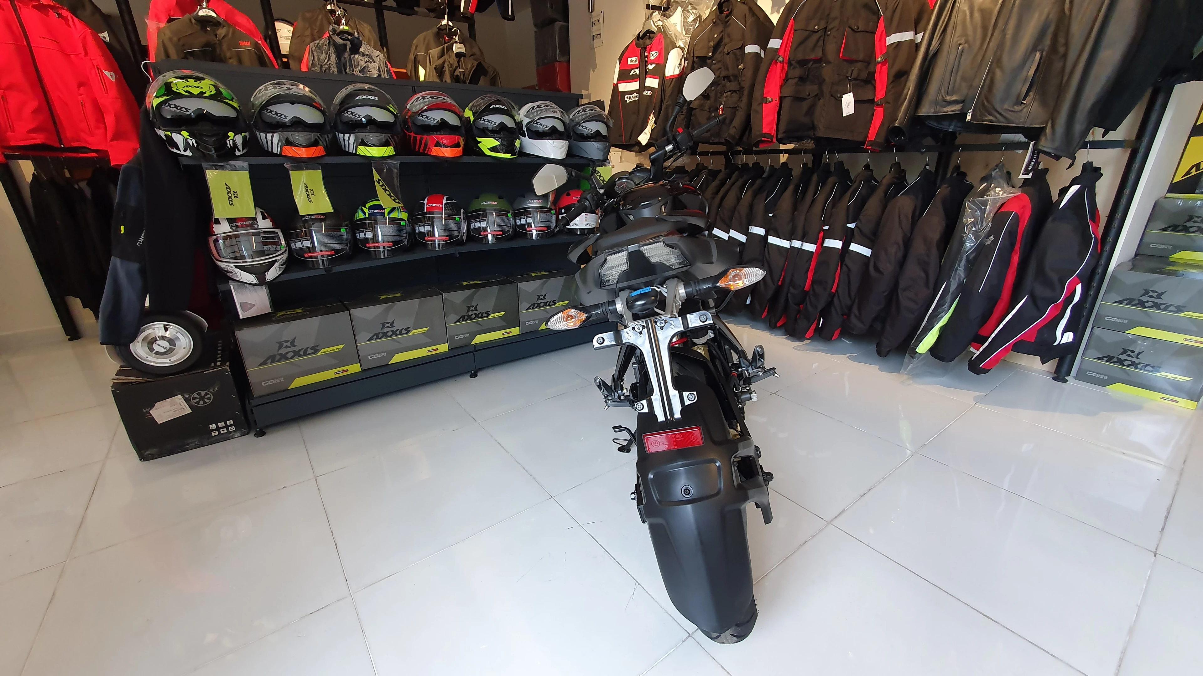 BAJAJ PULSAR NS200 euro 5 MOTOSİKLET