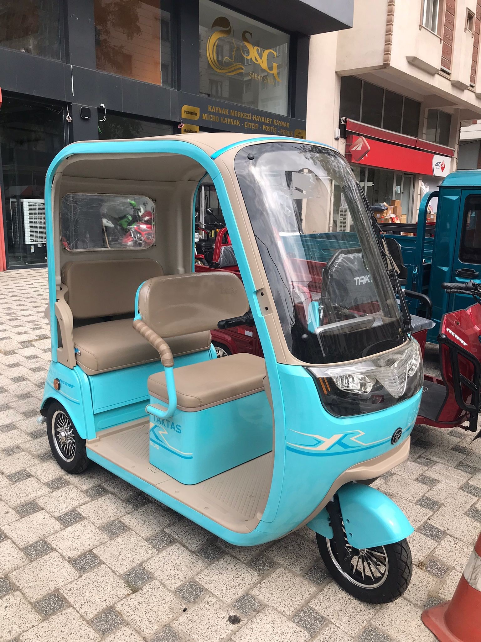 SU5 ÜÇTEKER ELEKTRİKLİ MOTORLUBİSİKLET TAKTAS